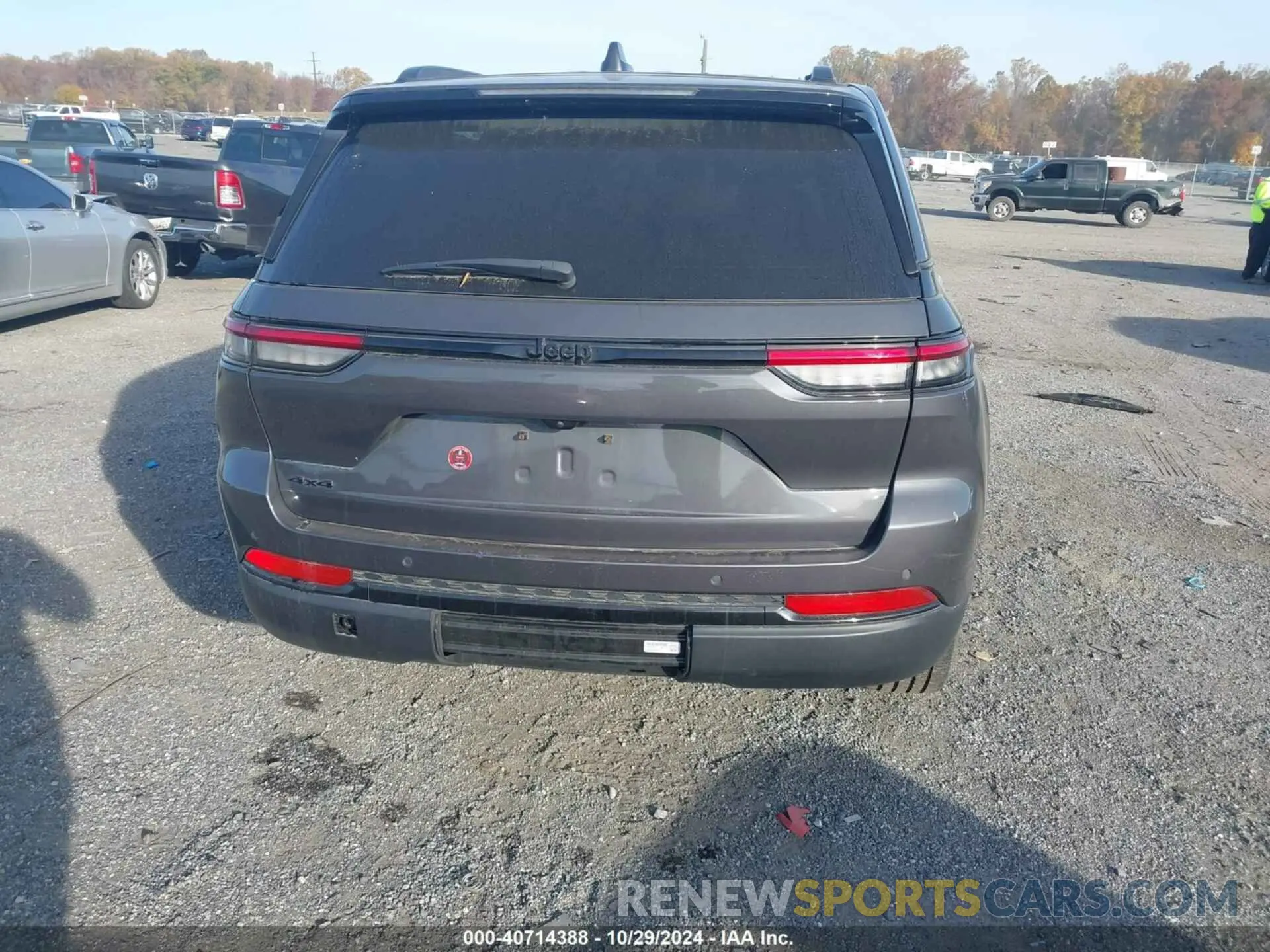 16 Photograph of a damaged car 1C4RJHAG9PC548330 JEEP GRAND CHEROKEE 2023