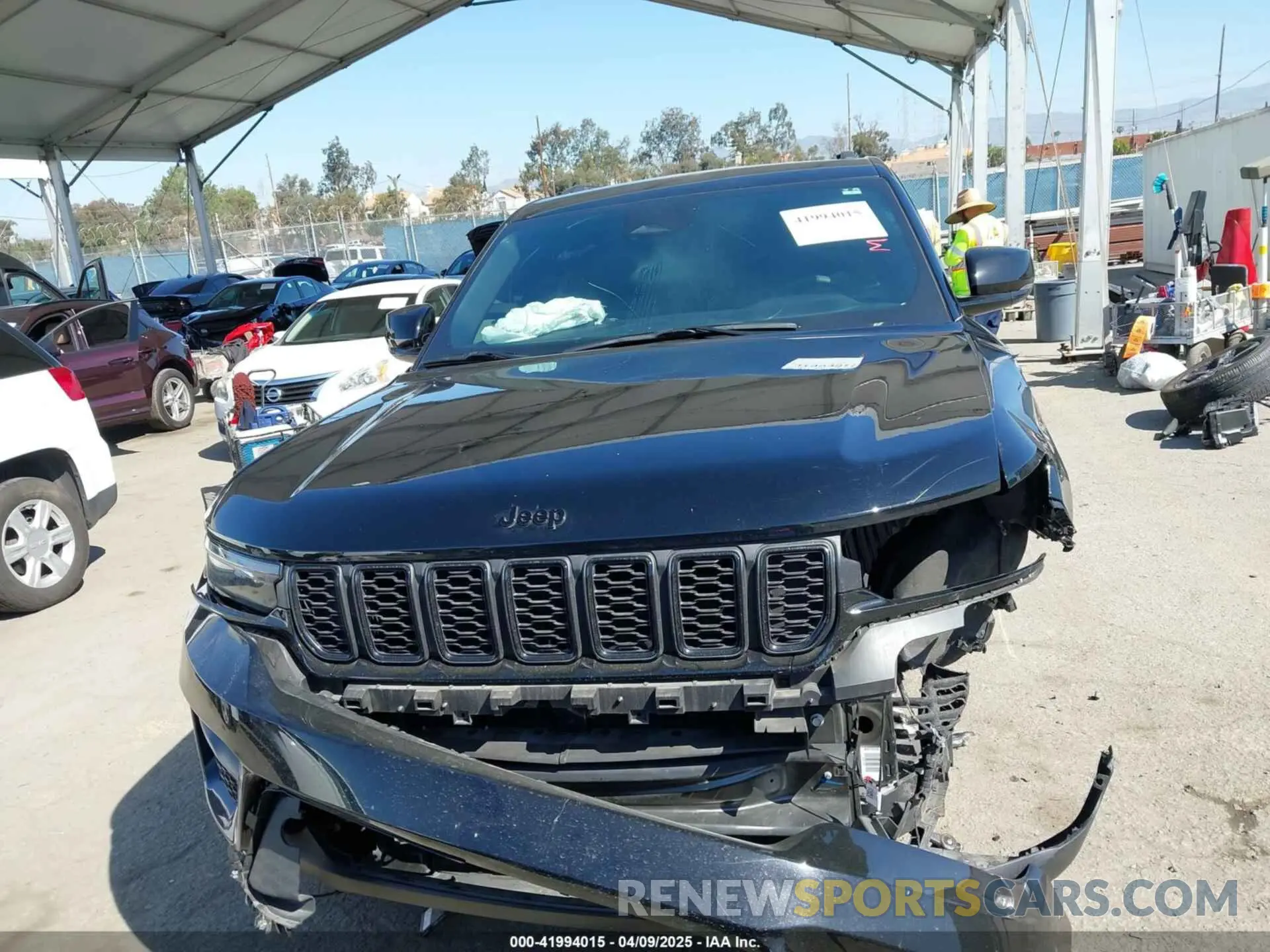 13 Photograph of a damaged car 1C4RJHAGXPC620670 JEEP GRAND CHEROKEE 2023