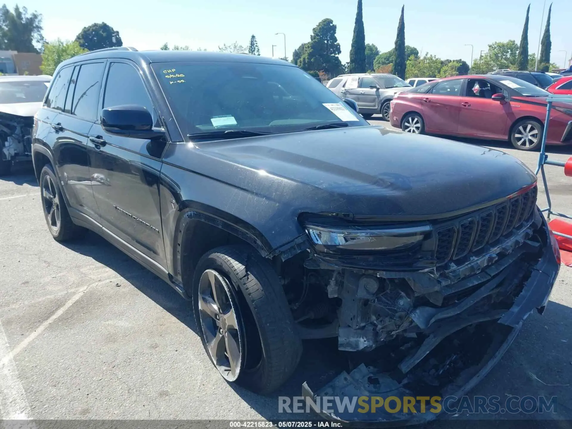 1 Фотография поврежденного автомобиля 1C4RJHBG3PC569205 JEEP GRAND CHEROKEE 2023