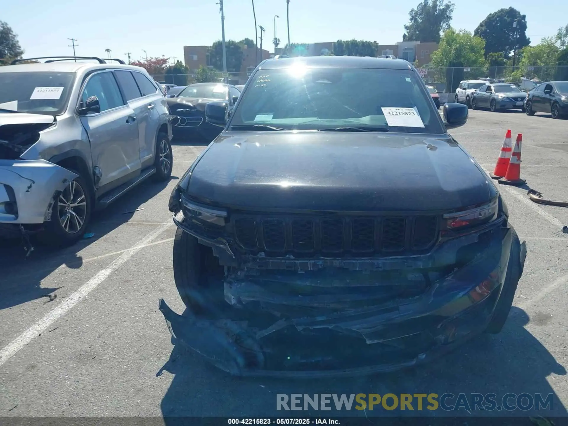 12 Фотография поврежденного автомобиля 1C4RJHBG3PC569205 JEEP GRAND CHEROKEE 2023