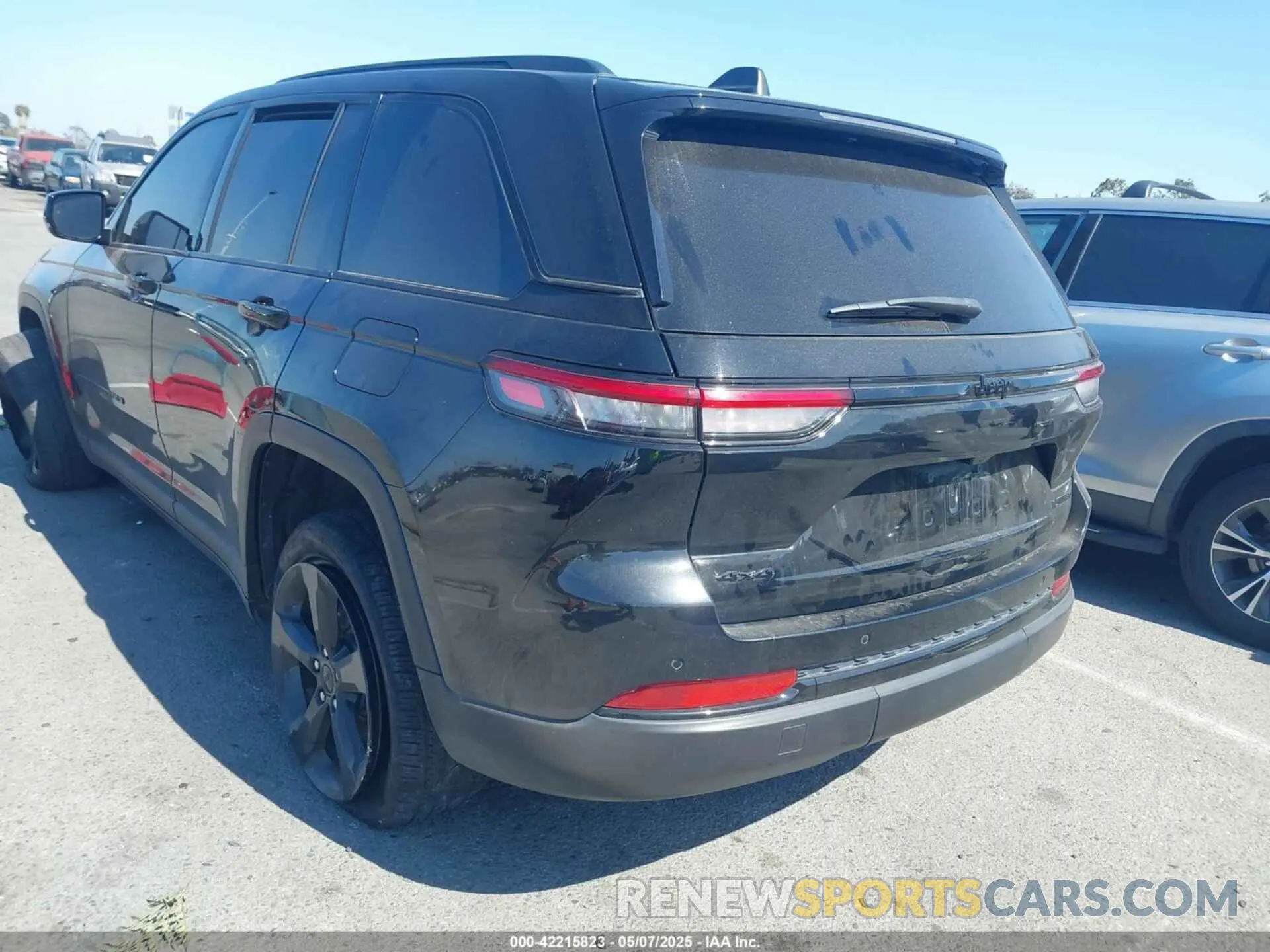 3 Фотография поврежденного автомобиля 1C4RJHBG3PC569205 JEEP GRAND CHEROKEE 2023
