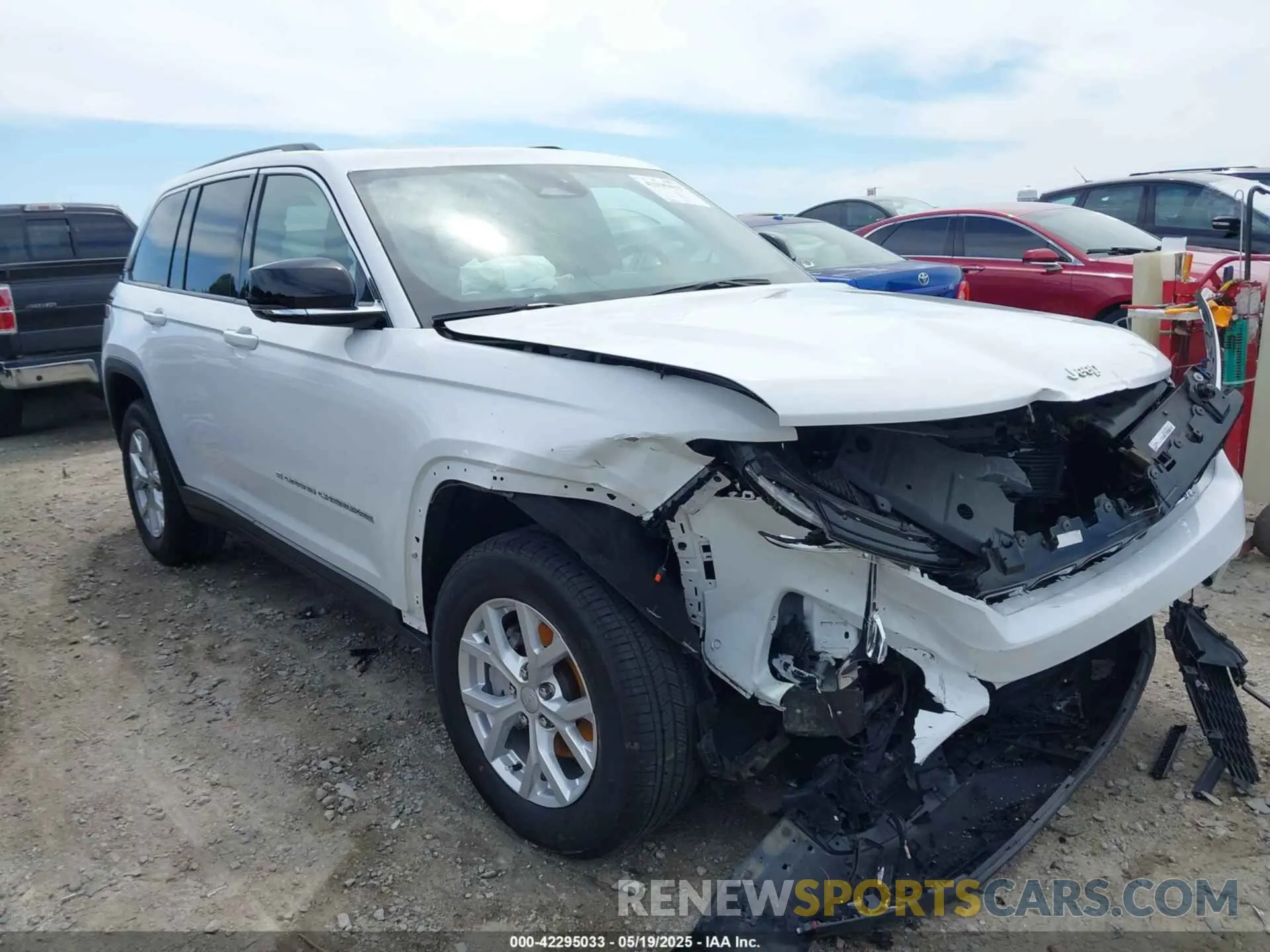 1 Photograph of a damaged car 1C4RJHBG3PC625434 JEEP GRAND CHEROKEE 2023