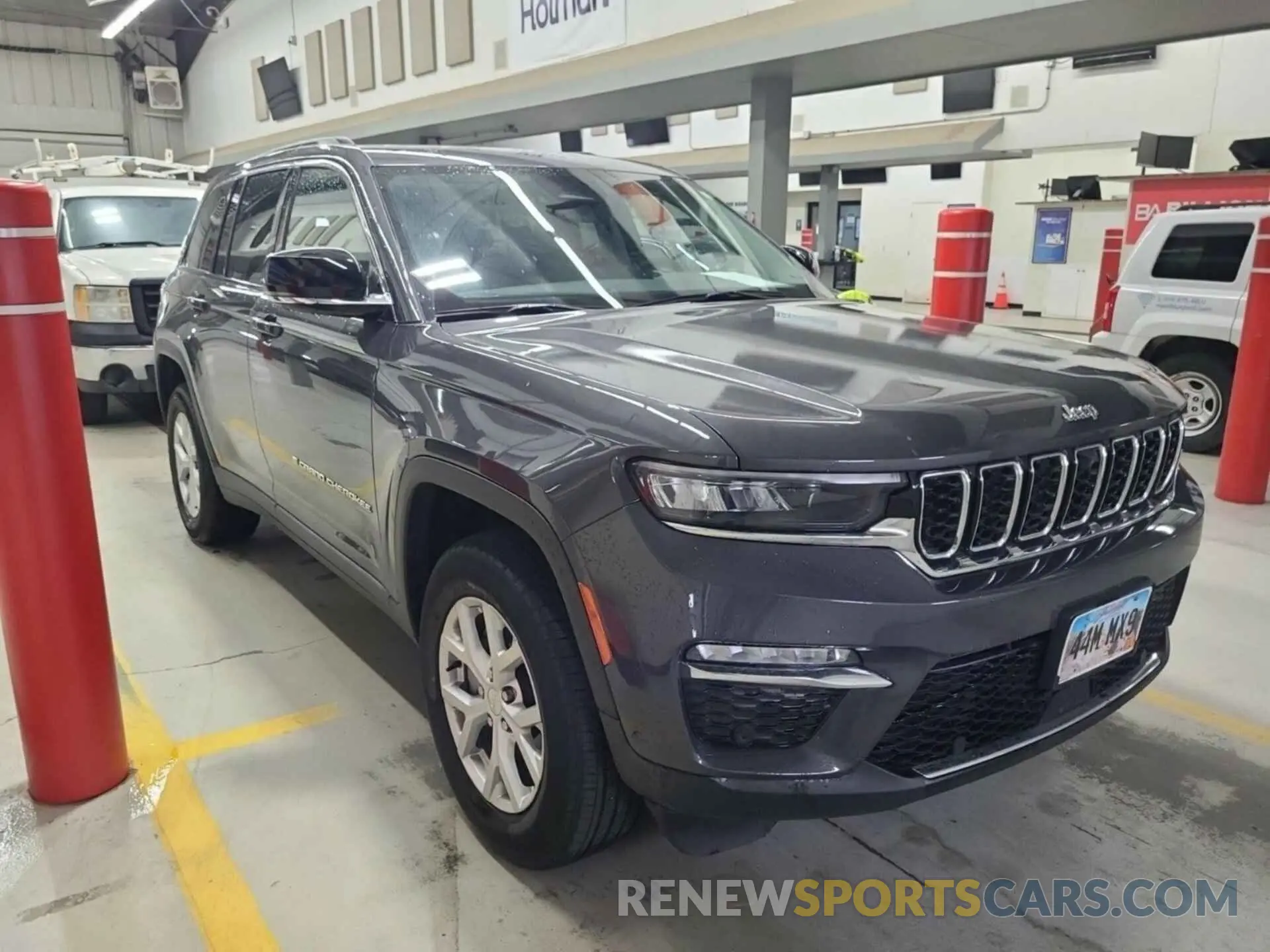 39 Фотография поврежденного автомобиля 1C4RJHBG4PC634367 JEEP GRAND CHEROKEE 2023