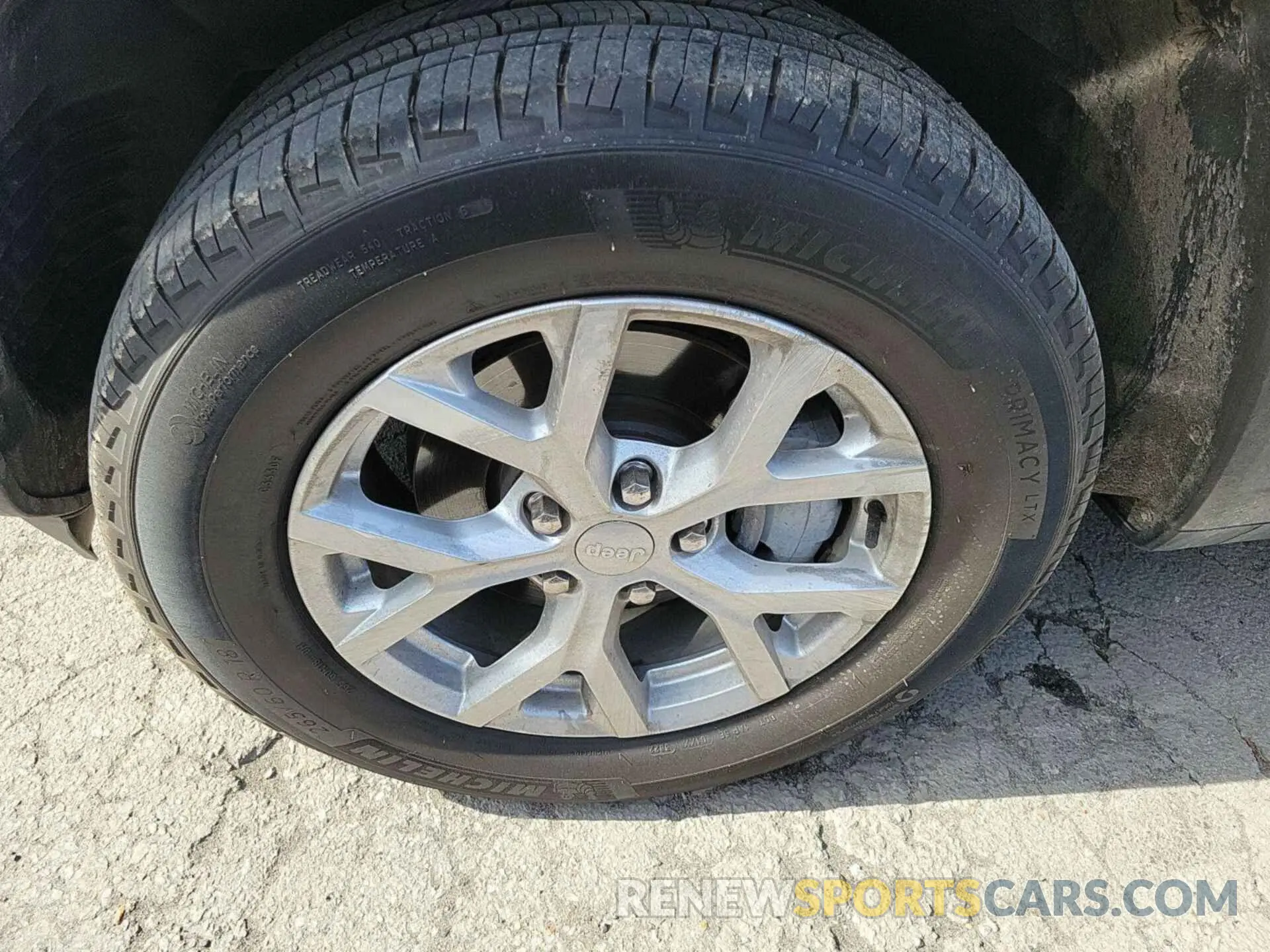 10 Photograph of a damaged car 1C4RJHBG7PC513221 JEEP GRAND CHEROKEE 2023