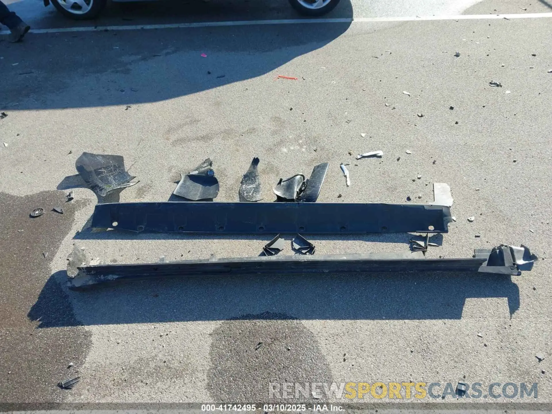 12 Photograph of a damaged car 1C4RJHBG7PC536384 JEEP GRAND CHEROKEE 2023