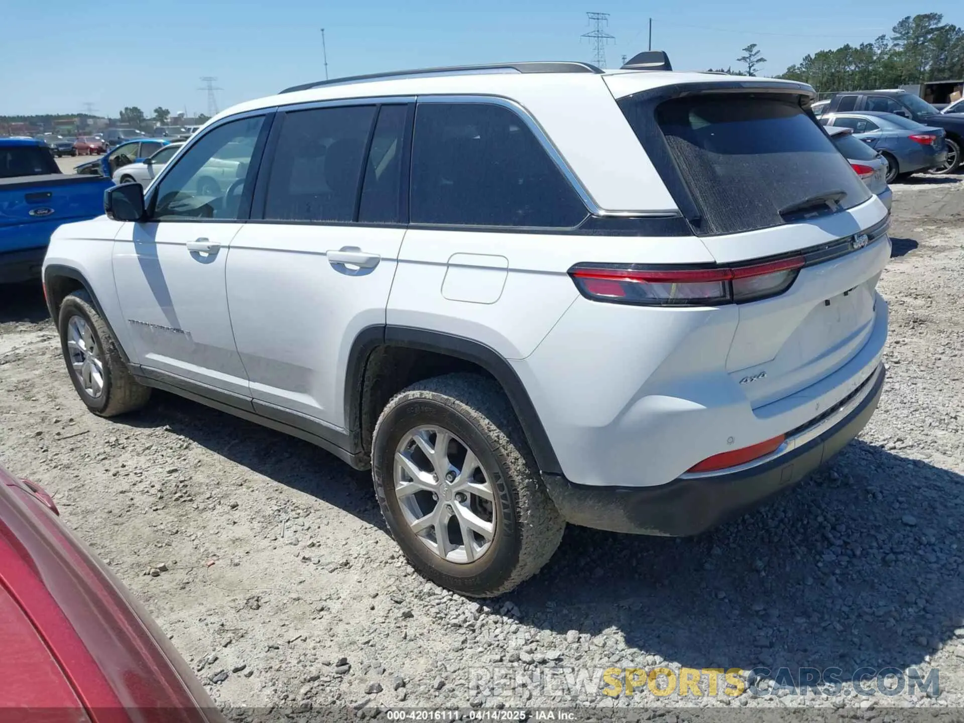 3 Фотография поврежденного автомобиля 1C4RJHBG8PC512692 JEEP GRAND CHEROKEE 2023