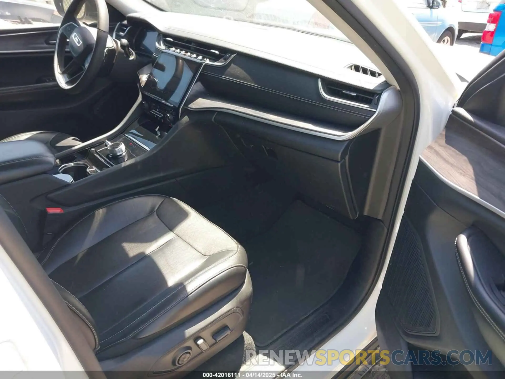 5 Фотография поврежденного автомобиля 1C4RJHBG8PC512692 JEEP GRAND CHEROKEE 2023