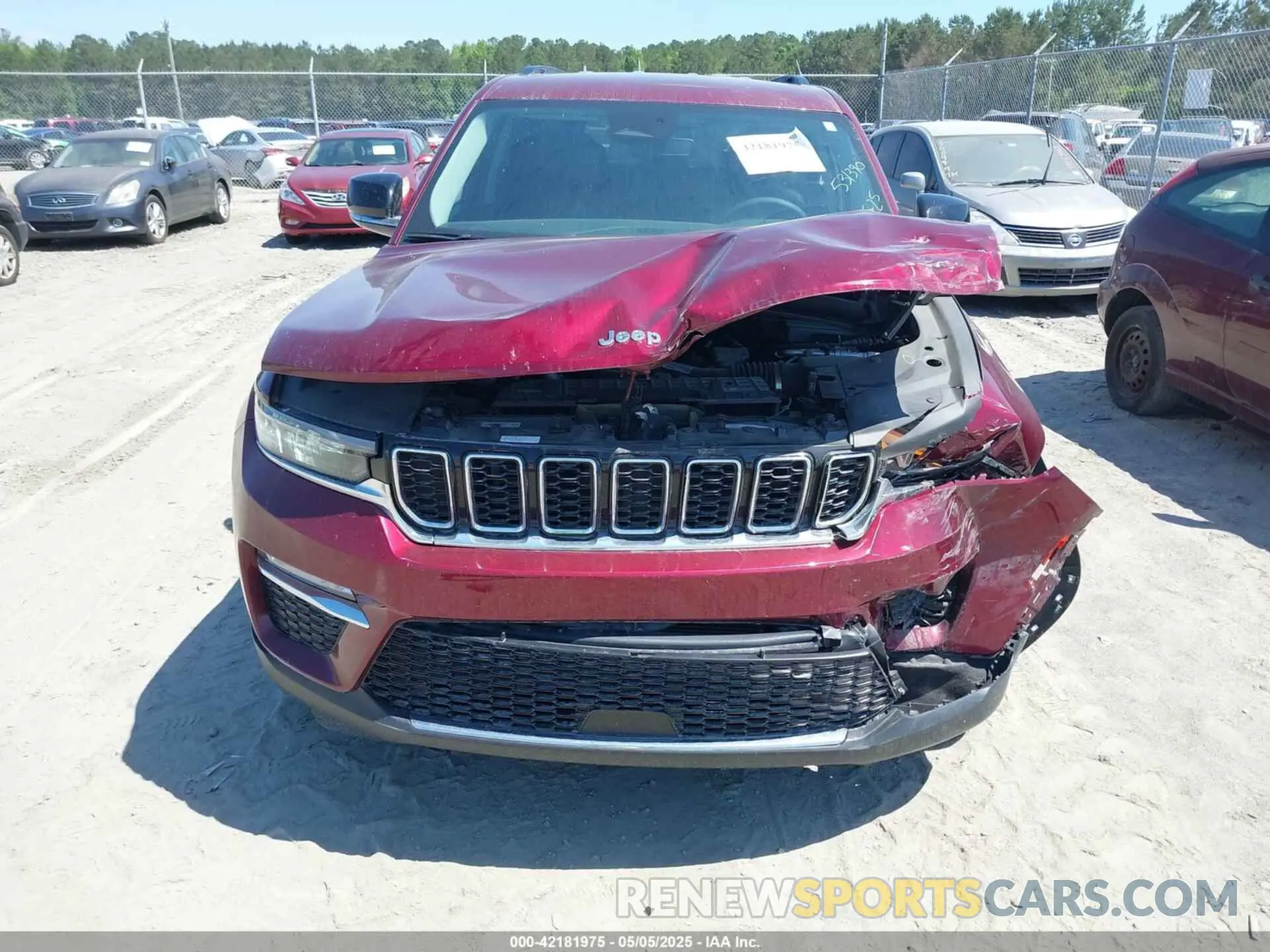 12 Photograph of a damaged car 1C4RJHBGXPC531390 JEEP GRAND CHEROKEE 2023
