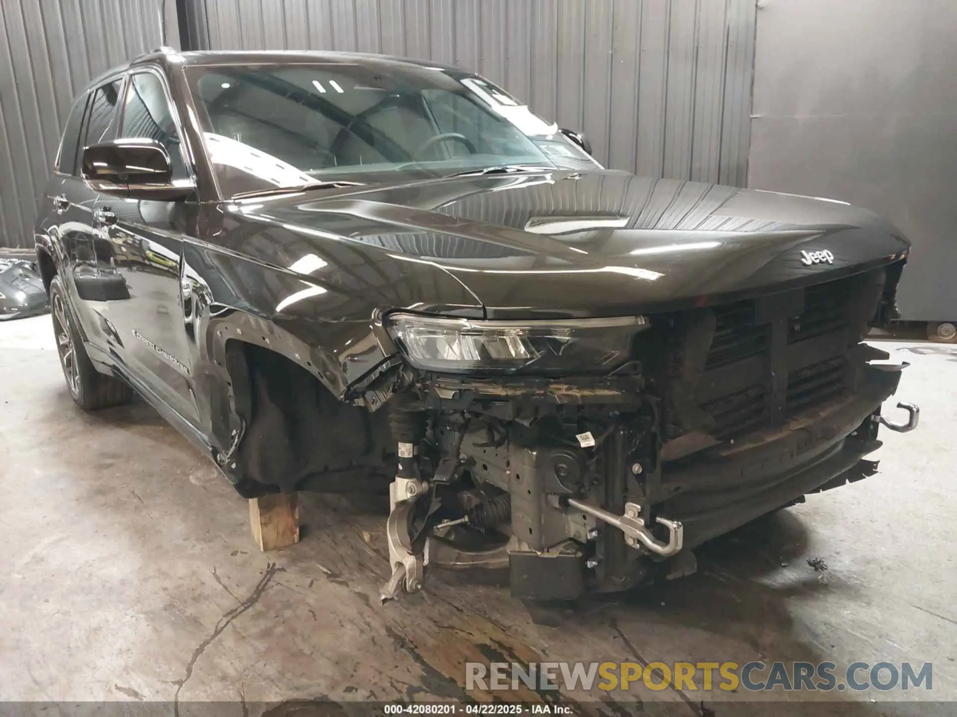 1 Photograph of a damaged car 1C4RJHDG0P8701157 JEEP GRAND CHEROKEE 2023