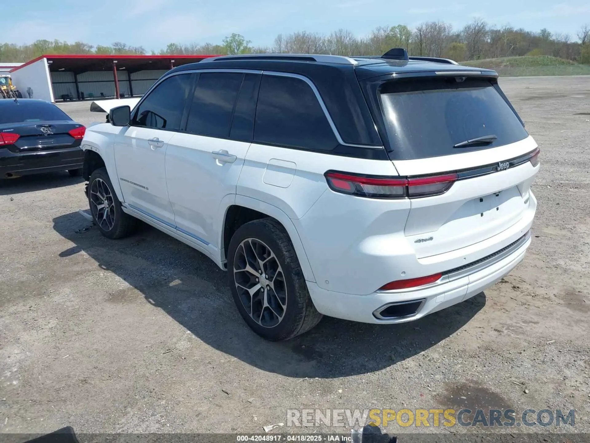 3 Фотография поврежденного автомобиля 1C4RJHEG9P8864131 JEEP GRAND CHEROKEE 2023