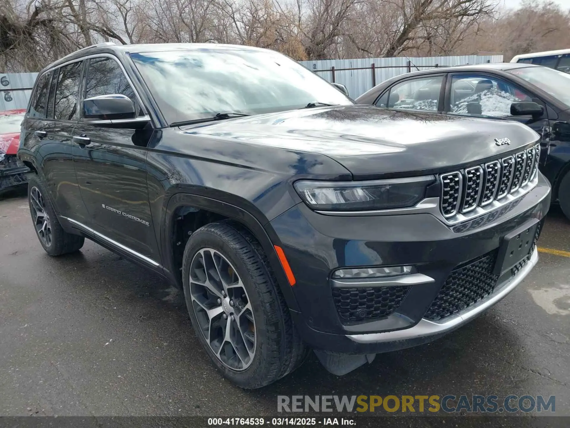 1 Фотография поврежденного автомобиля 1C4RJHEG9PC546975 JEEP GRAND CHEROKEE 2023