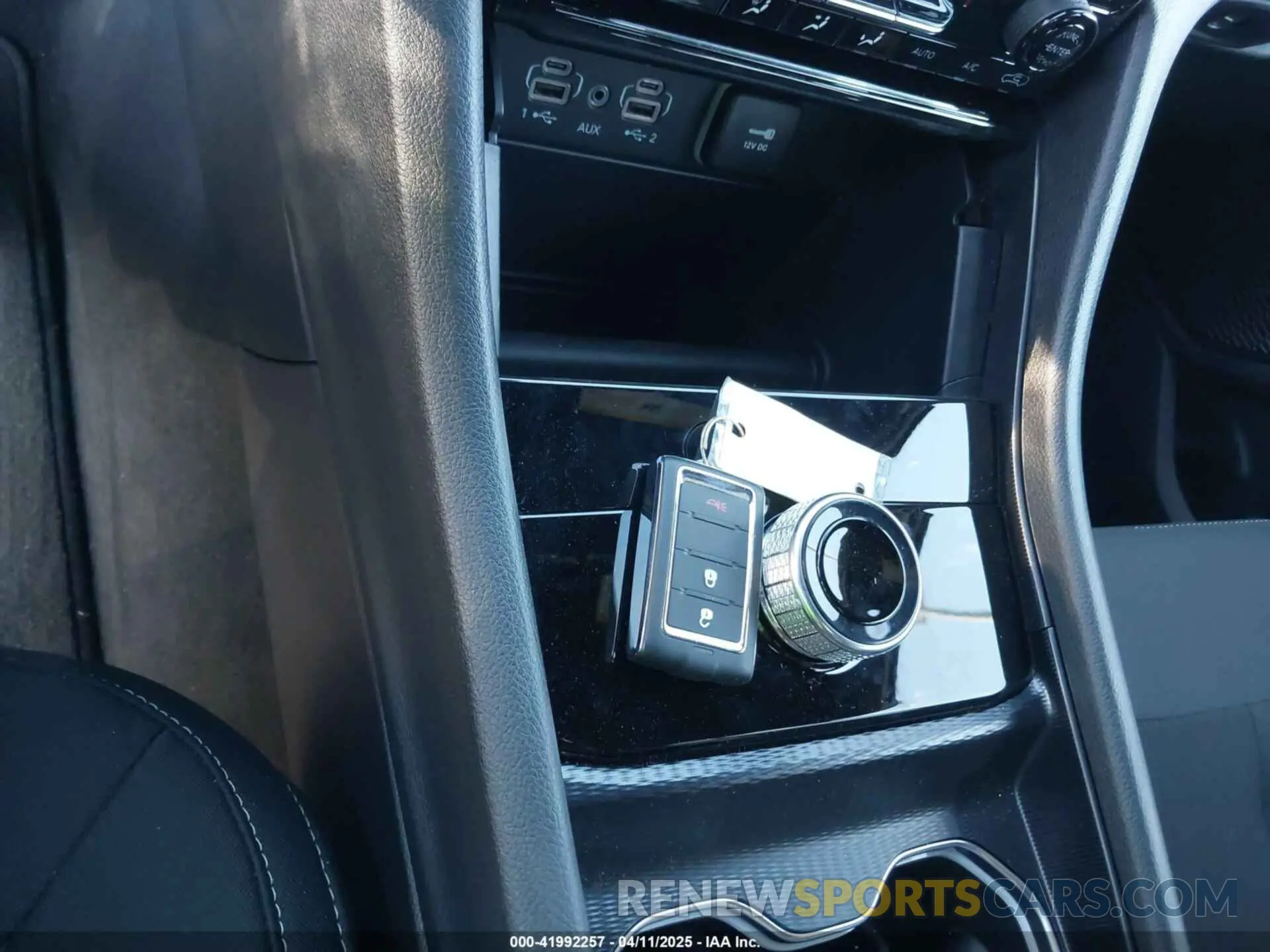 11 Photograph of a damaged car 1C4RJHAG1R8591324 JEEP GRAND CHEROKEE 2024