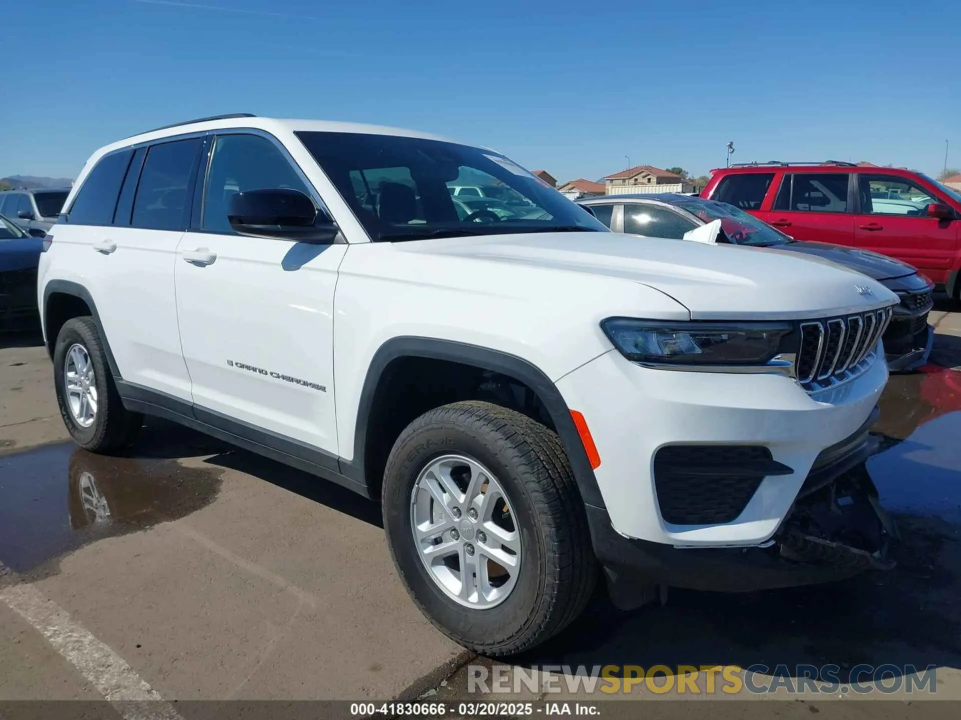 1 Photograph of a damaged car 1C4RJHAG4RC245779 JEEP GRAND CHEROKEE 2024