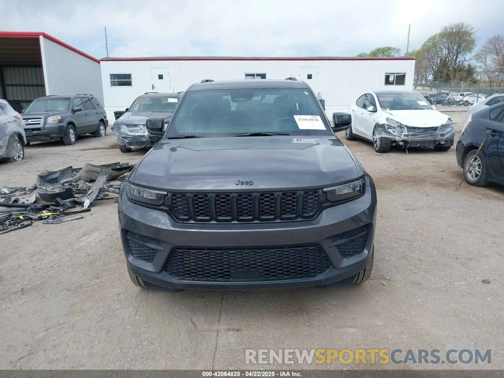 13 Фотография поврежденного автомобиля 1C4RJHAG5R8951467 JEEP GRAND CHEROKEE 2024