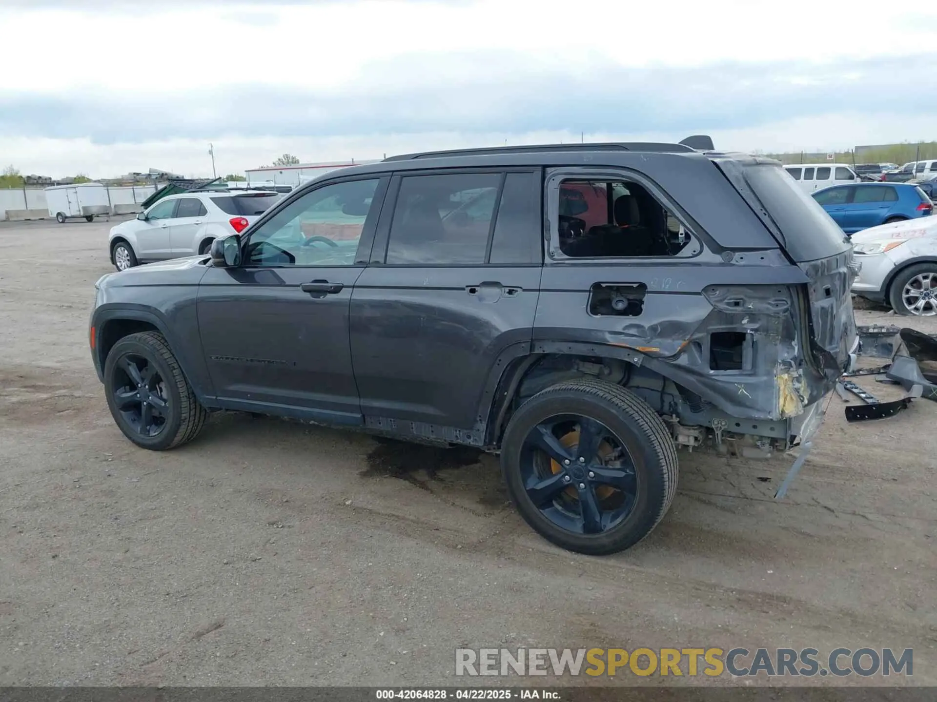 15 Фотография поврежденного автомобиля 1C4RJHAG5R8951467 JEEP GRAND CHEROKEE 2024