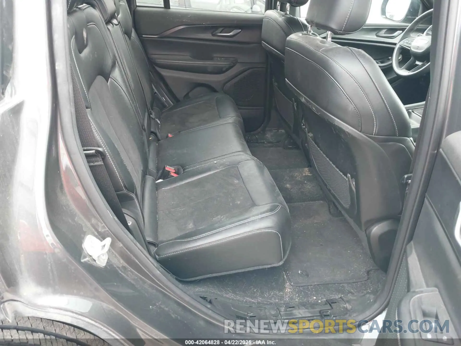 8 Фотография поврежденного автомобиля 1C4RJHAG5R8951467 JEEP GRAND CHEROKEE 2024