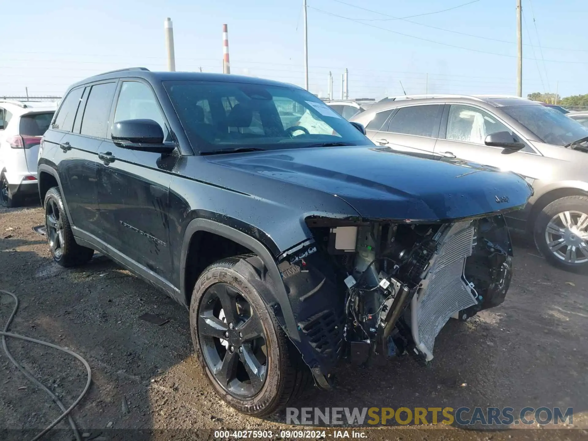 1 Photograph of a damaged car 1C4RJHAG6RC187965 JEEP GRAND CHEROKEE 2024