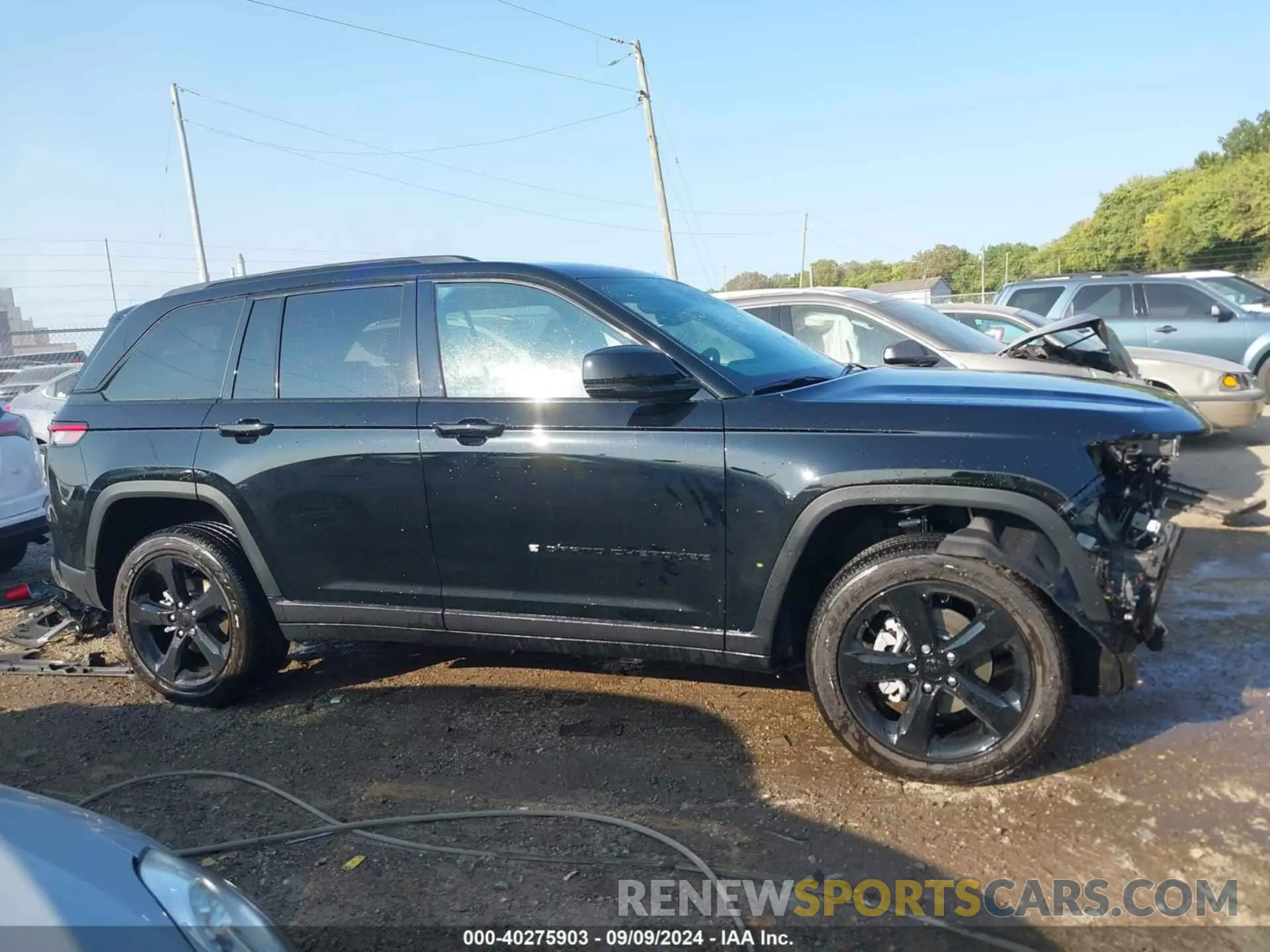 14 Photograph of a damaged car 1C4RJHAG6RC187965 JEEP GRAND CHEROKEE 2024