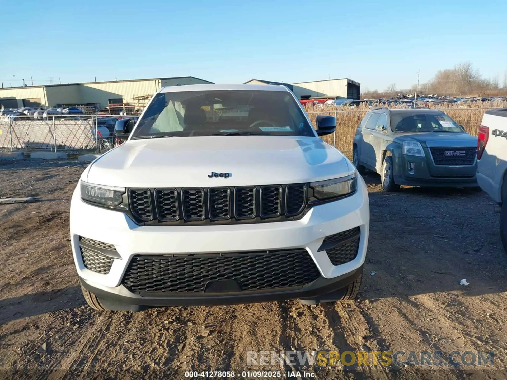 12 Photograph of a damaged car 1C4RJHAGXRC151597 JEEP GRAND CHEROKEE 2024