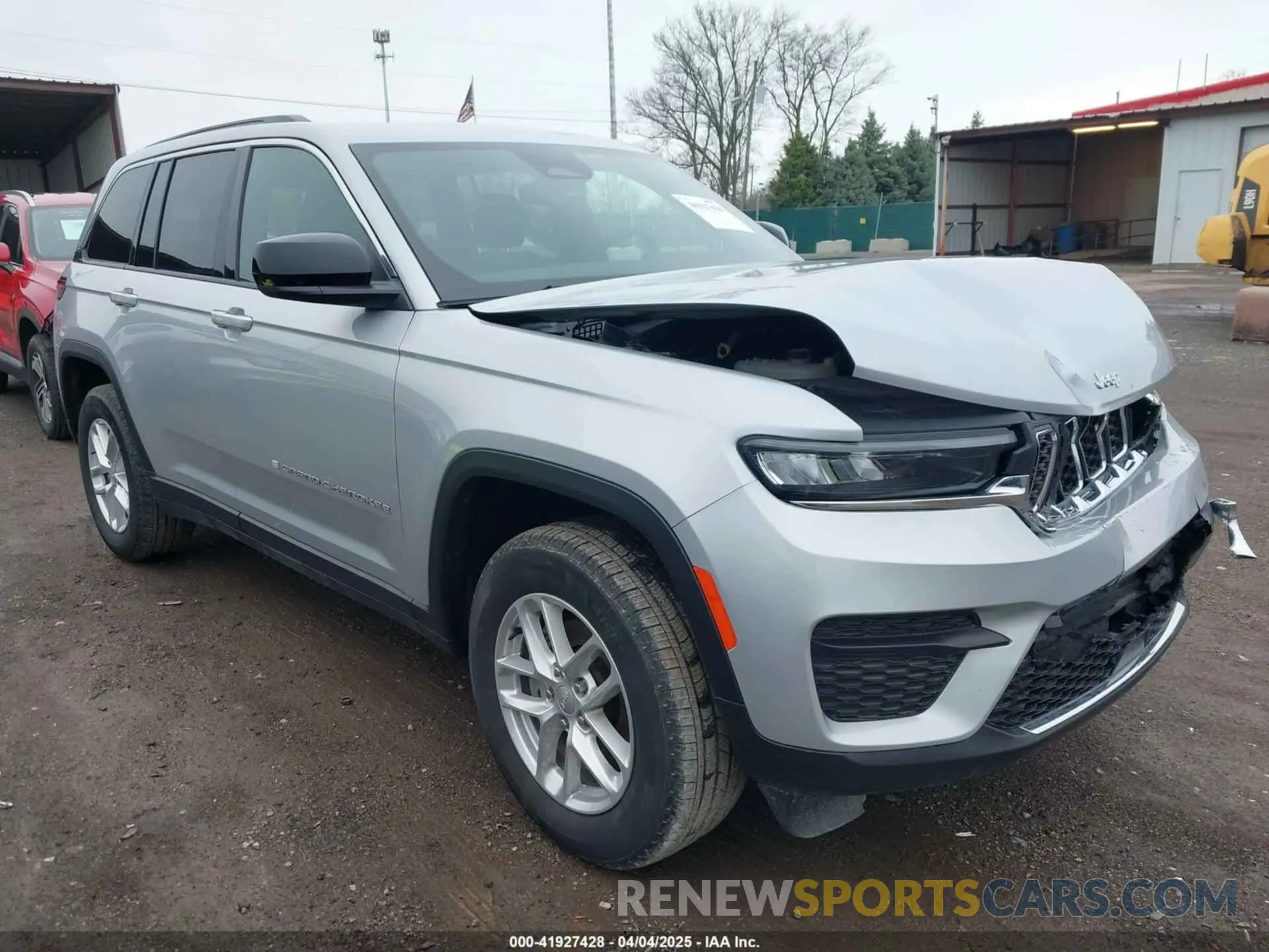 1 Фотография поврежденного автомобиля 1C4RJHAGXRC165256 JEEP GRAND CHEROKEE 2024