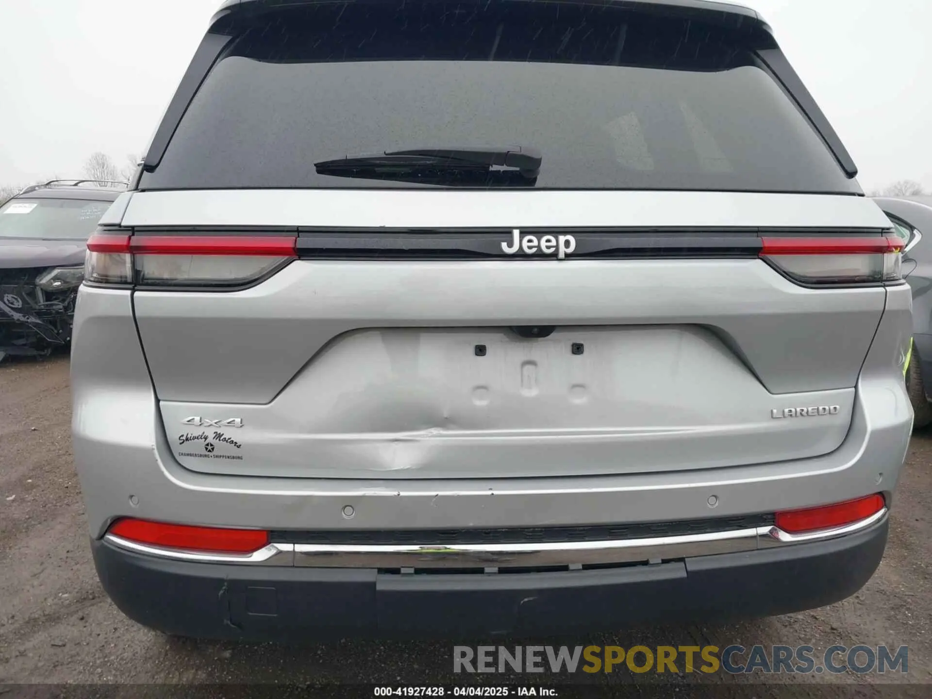 17 Фотография поврежденного автомобиля 1C4RJHAGXRC165256 JEEP GRAND CHEROKEE 2024