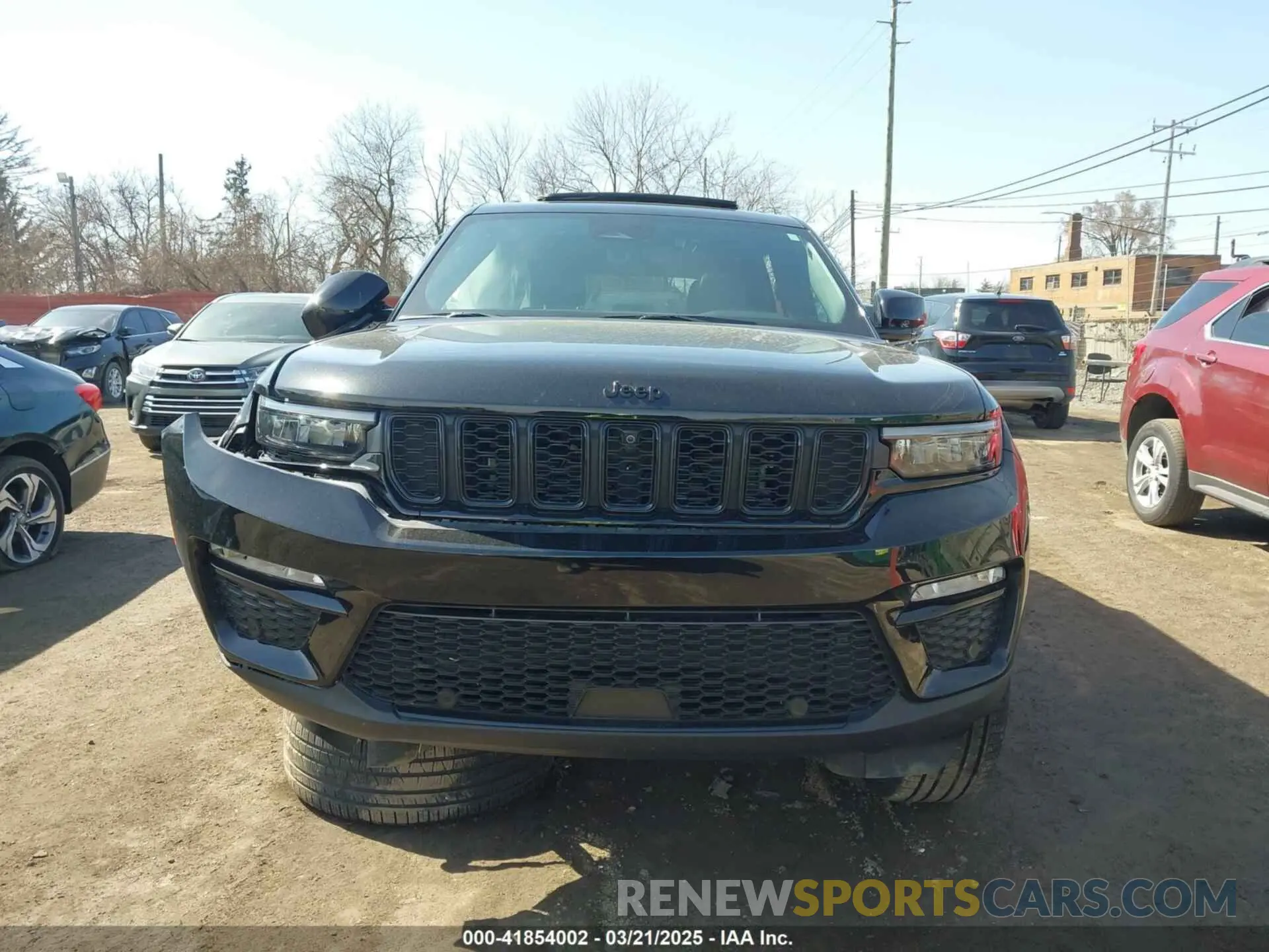 12 Фотография поврежденного автомобиля 1C4RJHBG2R8601244 JEEP GRAND CHEROKEE 2024