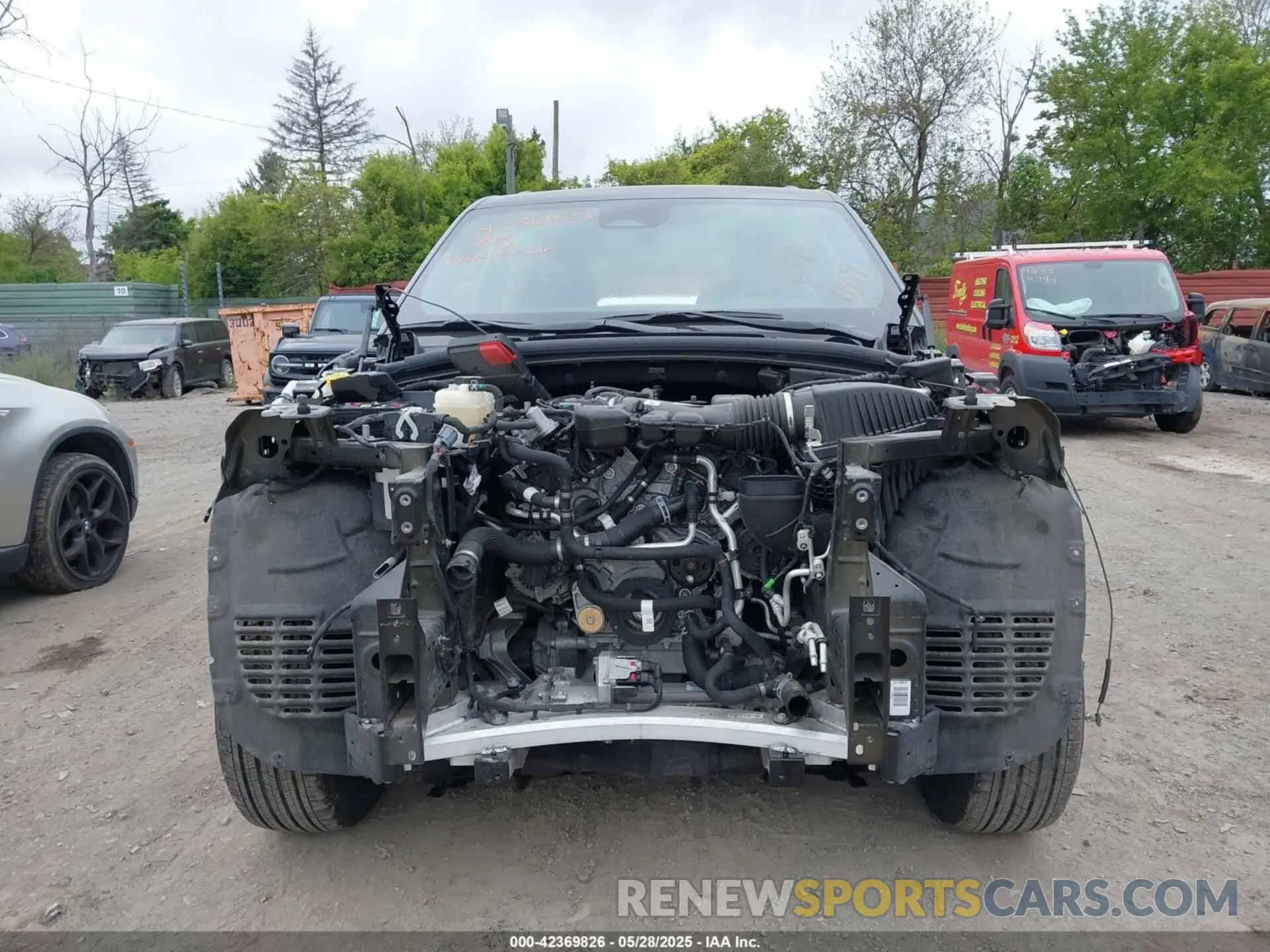 12 Photograph of a damaged car 1C4RJHBG5RC178429 JEEP GRAND CHEROKEE 2024