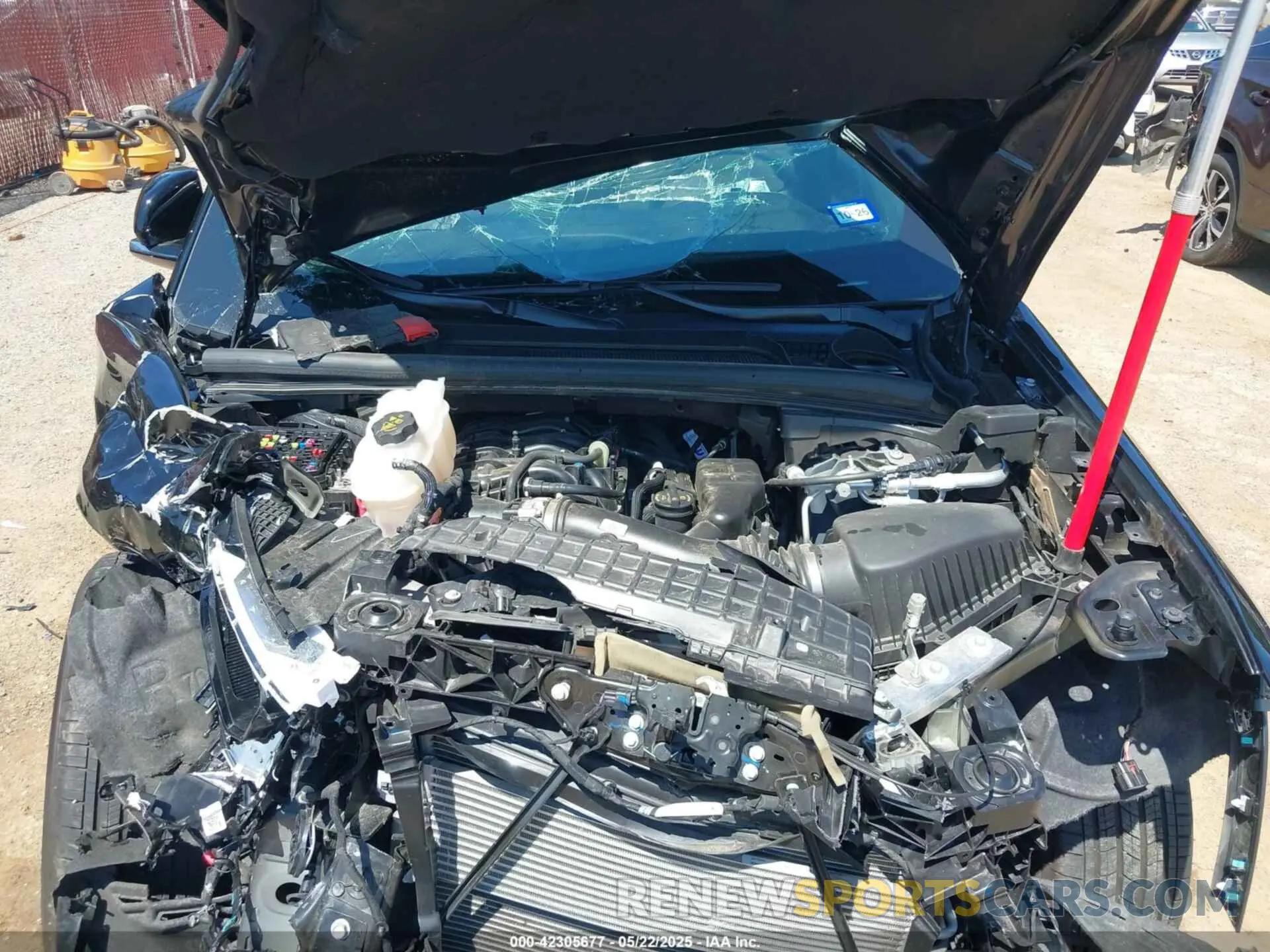 10 Photograph of a damaged car 1C4RJHBG7R8932773 JEEP GRAND CHEROKEE 2024