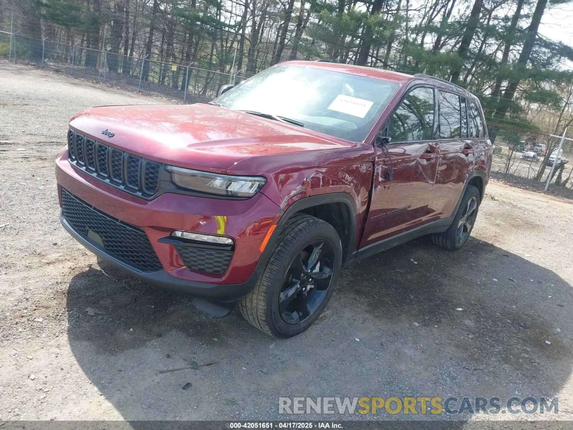 2 Фотография поврежденного автомобиля 1C4RJHBG3SC267325 JEEP GRAND CHEROKEE 2025