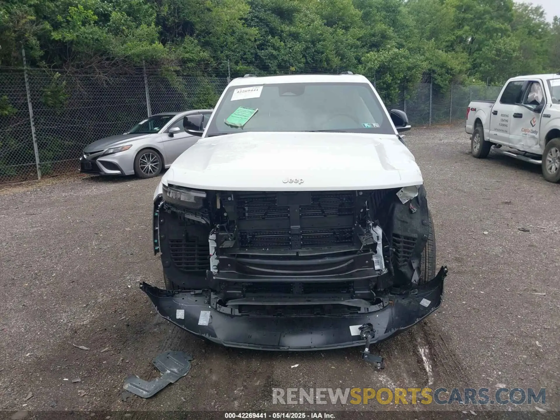13 Photograph of a damaged car 1C4RJHBG8S8628454 JEEP GRAND CHEROKEE 2025