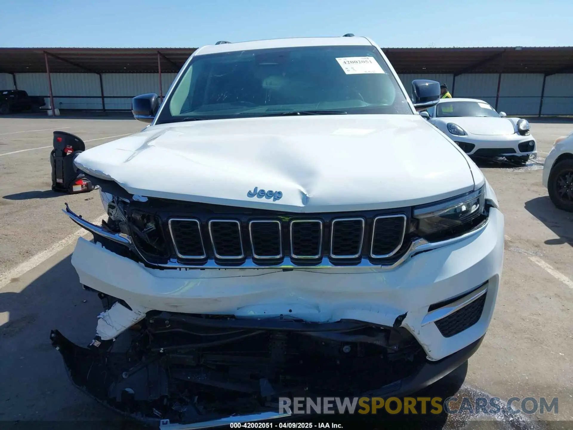 11 Фотография поврежденного автомобиля 1C4RJYB66N8718018 JEEP GRAND CHEROKEE 4XE 2022