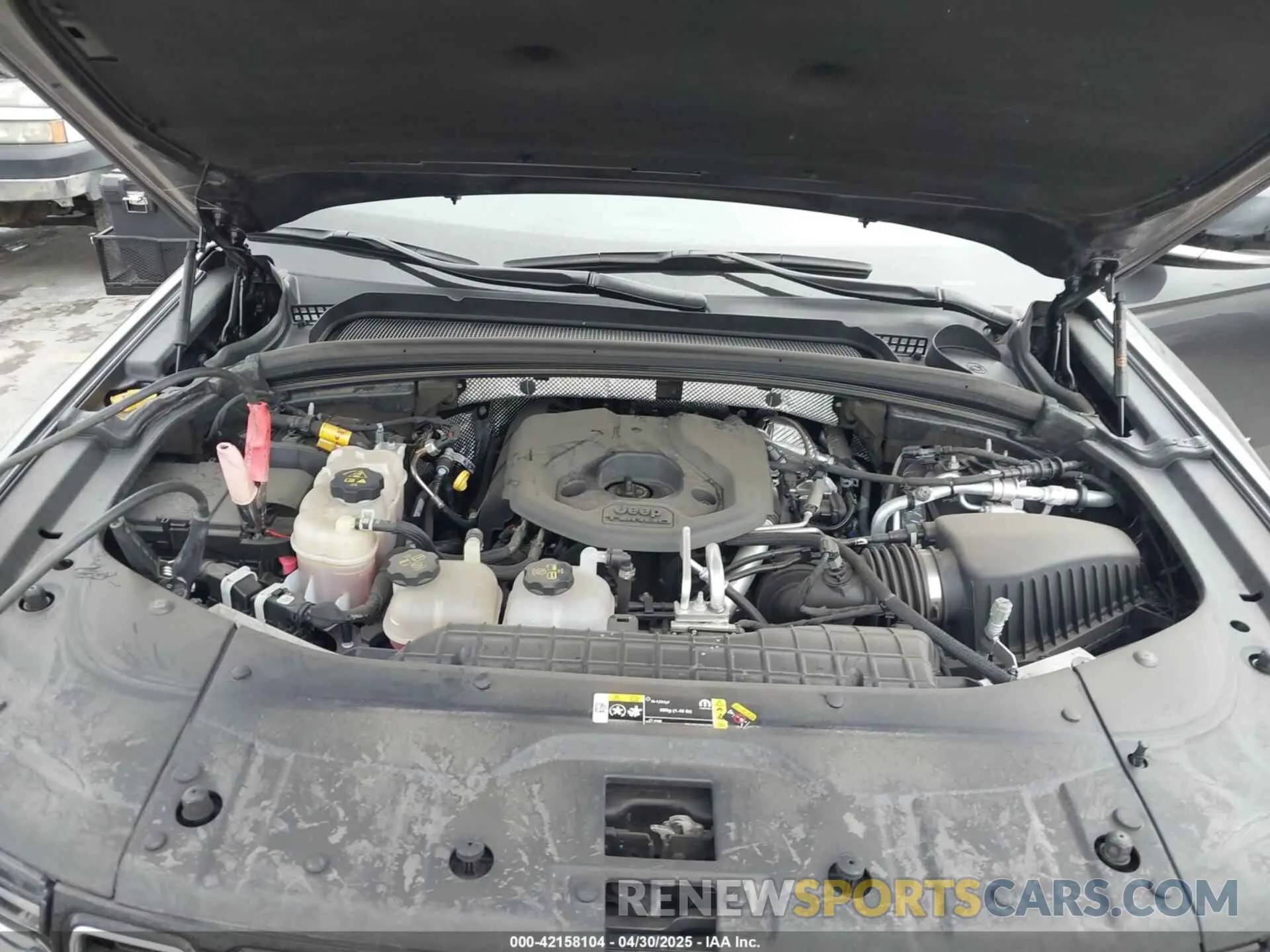 10 Фотография поврежденного автомобиля 1C4RJYB68N8748802 JEEP GRAND CHEROKEE 4XE 2022