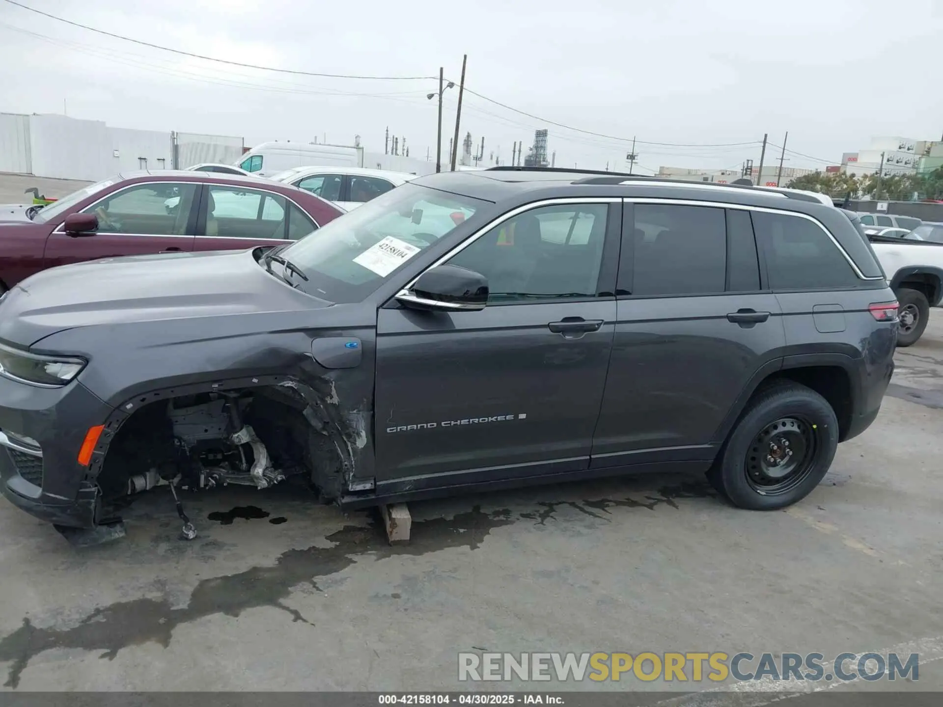 14 Фотография поврежденного автомобиля 1C4RJYB68N8748802 JEEP GRAND CHEROKEE 4XE 2022