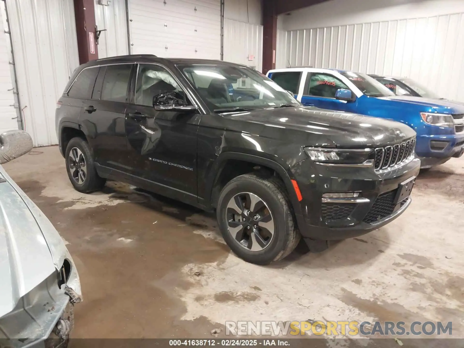 1 Photograph of a damaged car 1C4RJYB60P8786950 JEEP GRAND CHEROKEE 4XE 2023
