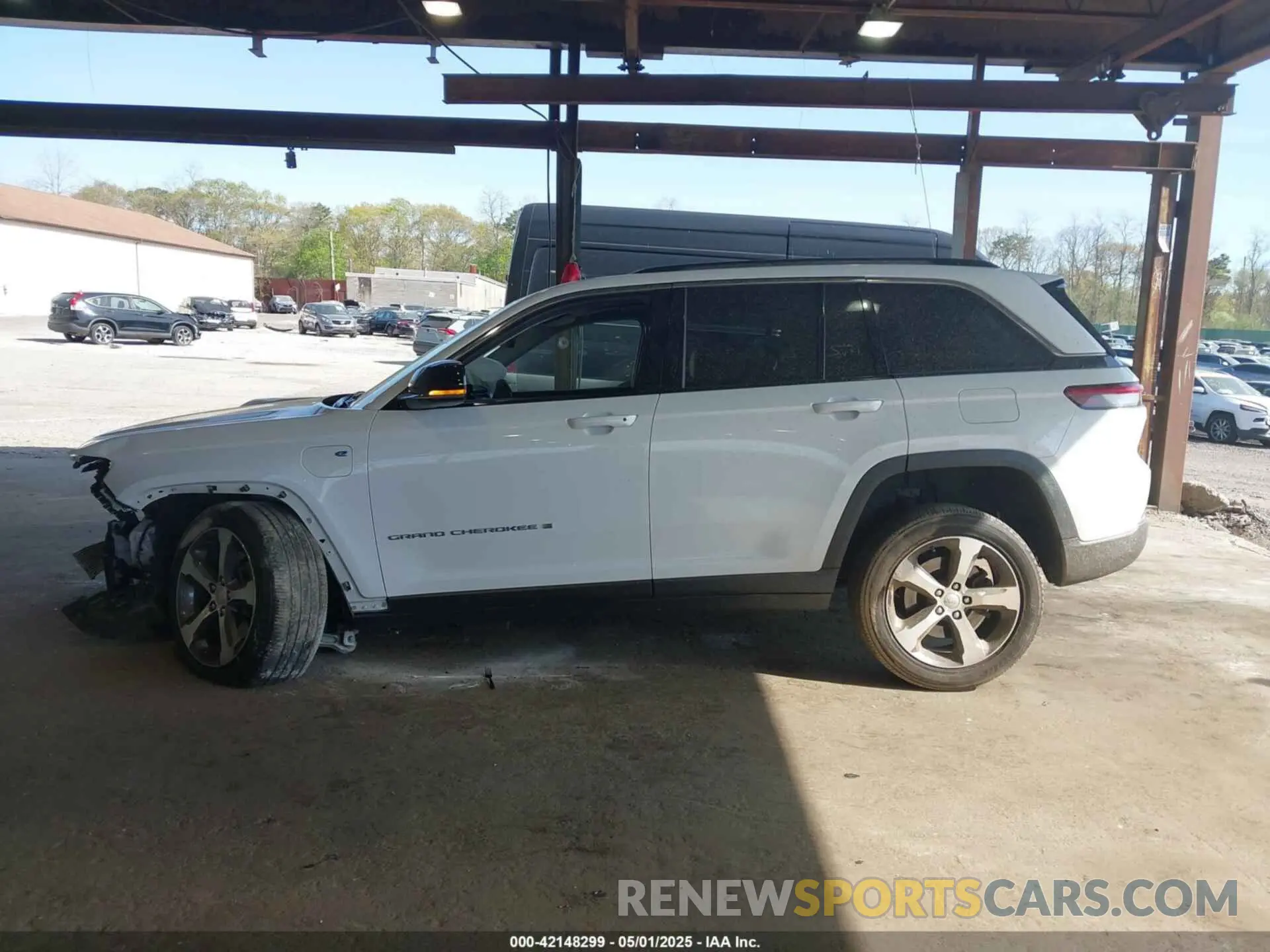 15 Фотография поврежденного автомобиля 1C4RJYB60P8880567 JEEP GRAND CHEROKEE 4XE 2023