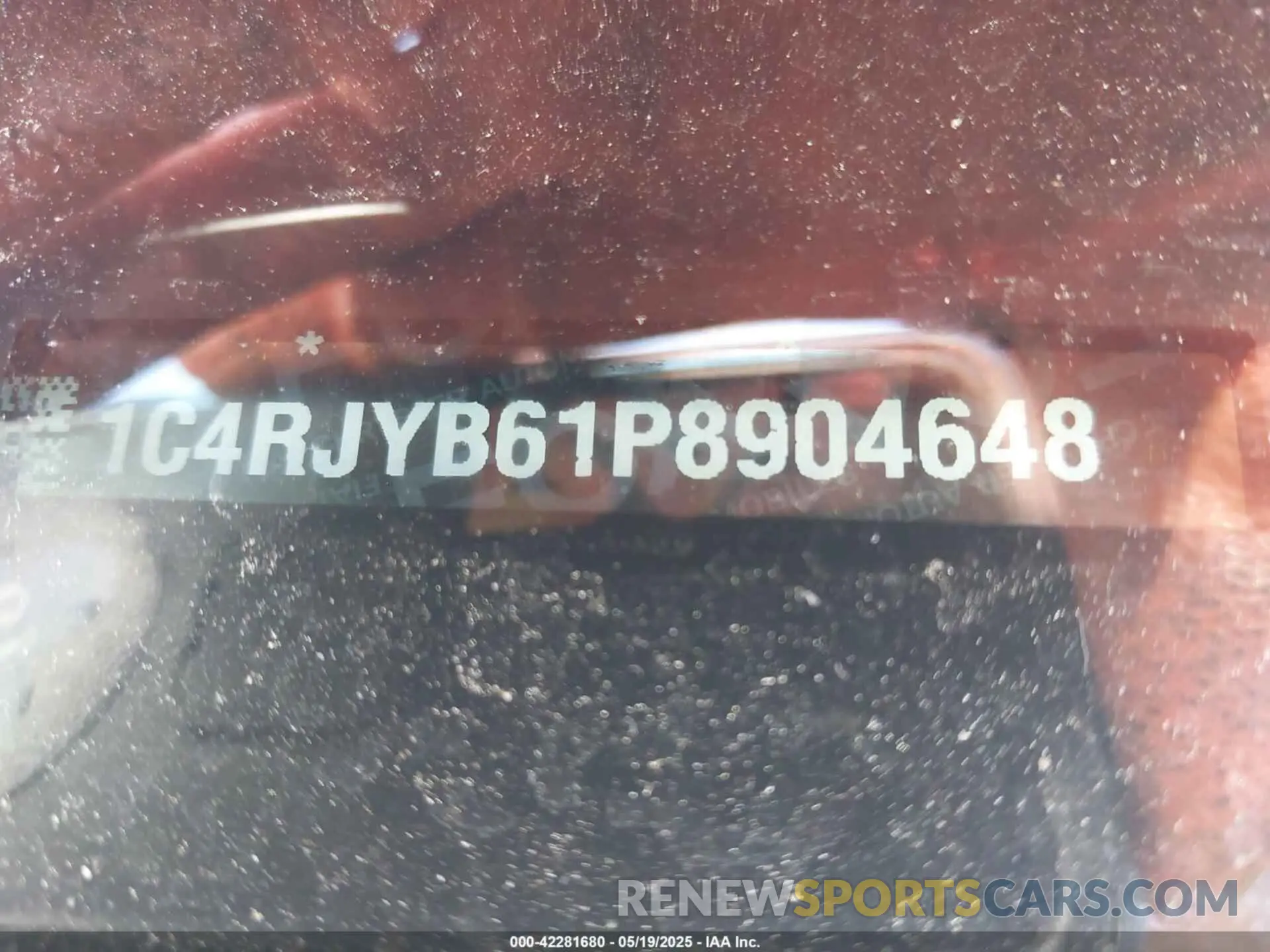 16 Photograph of a damaged car 1C4RJYB61P8904648 JEEP GRAND CHEROKEE 4XE 2023