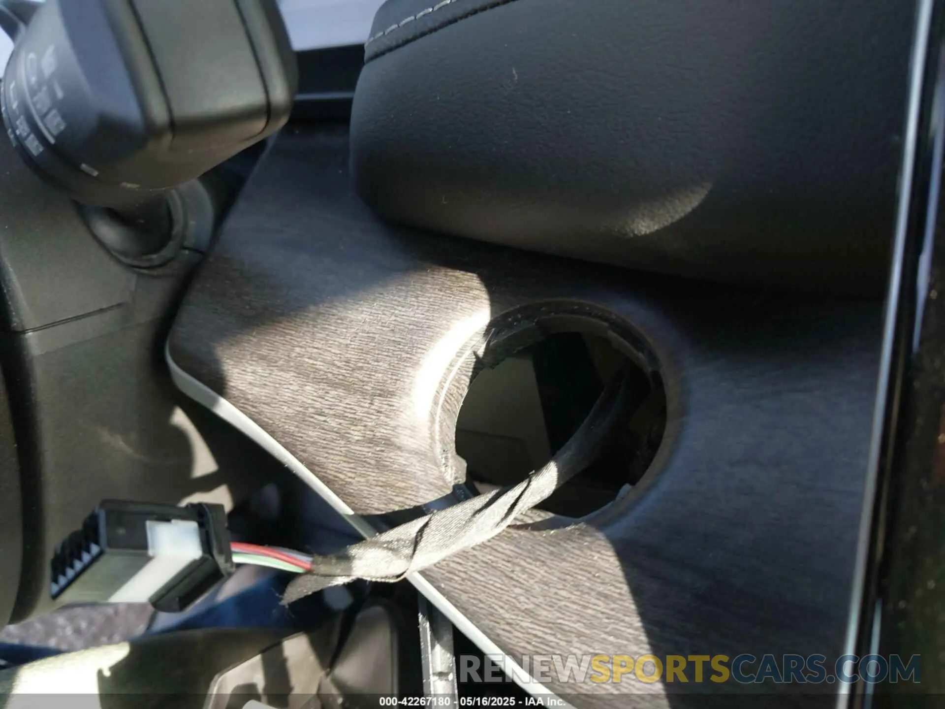 19 Фотография поврежденного автомобиля 1C4RJYB68PC648859 JEEP GRAND CHEROKEE 4XE 2023