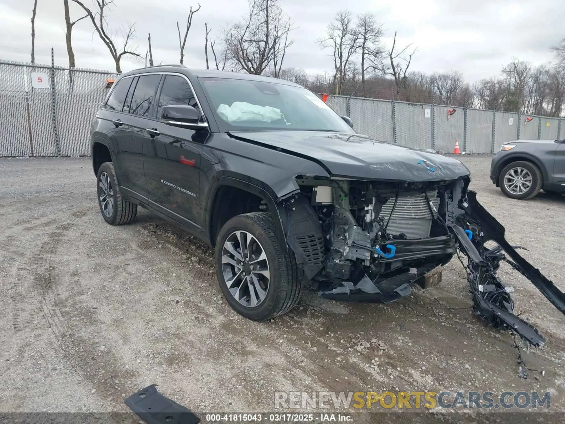 1 Photograph of a damaged car 1C4RJYD60P8891792 JEEP GRAND CHEROKEE 4XE 2023