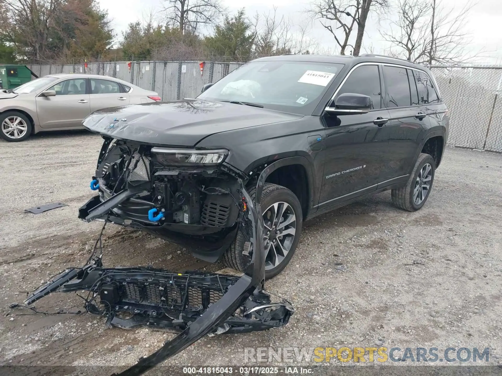 2 Photograph of a damaged car 1C4RJYD60P8891792 JEEP GRAND CHEROKEE 4XE 2023