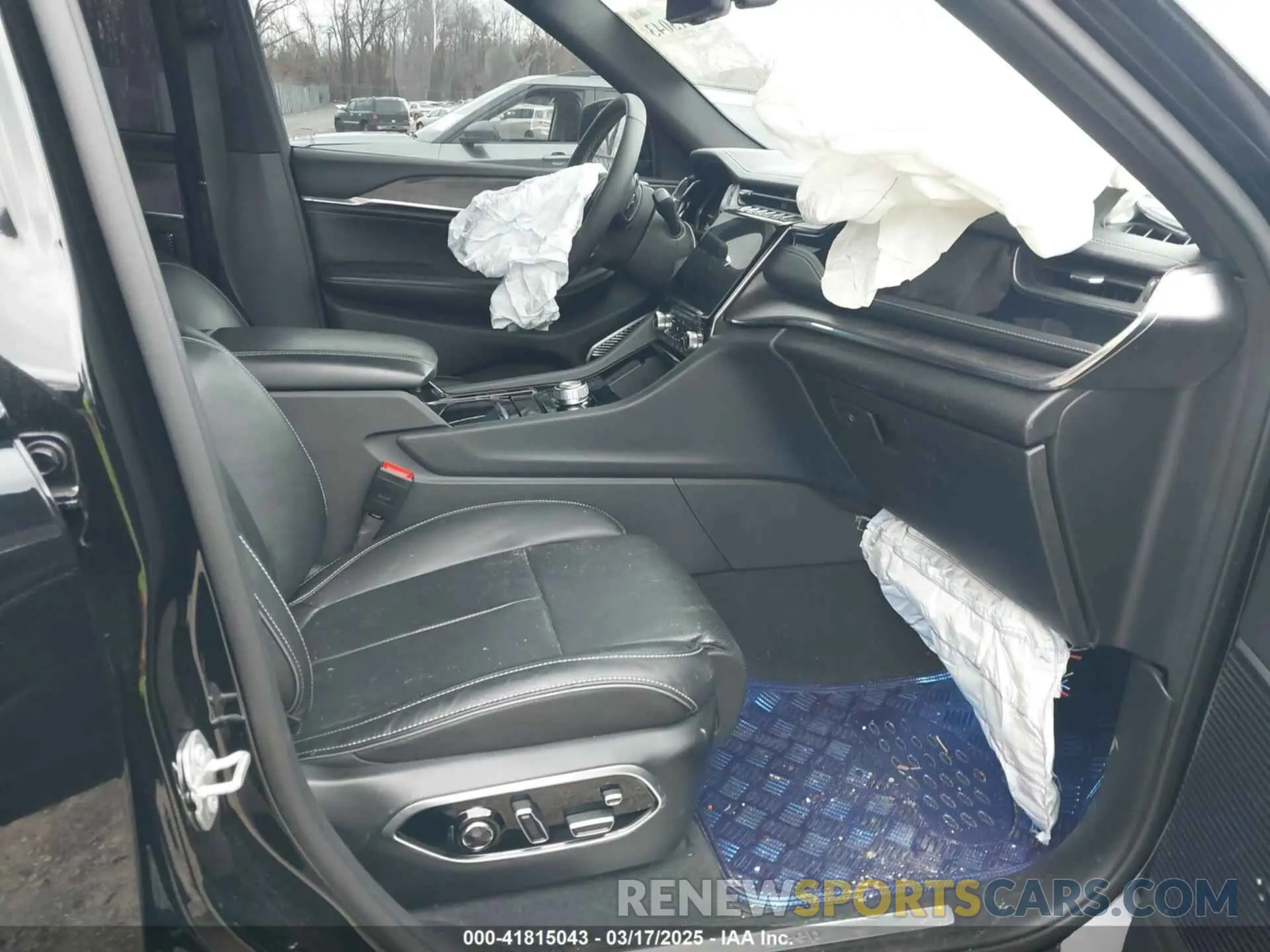 5 Photograph of a damaged car 1C4RJYD60P8891792 JEEP GRAND CHEROKEE 4XE 2023
