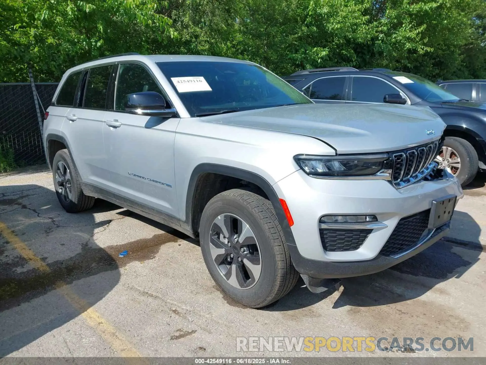 1 Photograph of a damaged car 1C4RJYB67R8516567 JEEP GRAND CHEROKEE 4XE 2024