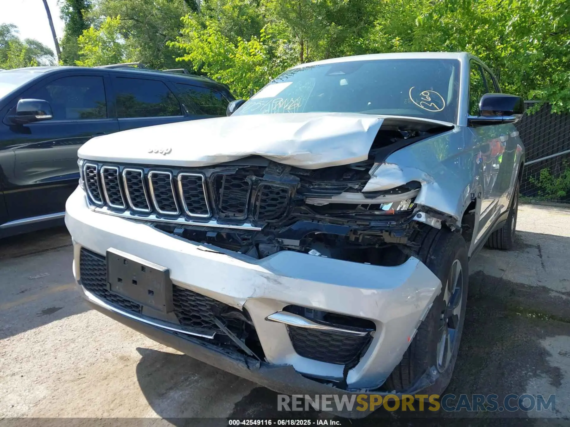 6 Photograph of a damaged car 1C4RJYB67R8516567 JEEP GRAND CHEROKEE 4XE 2024
