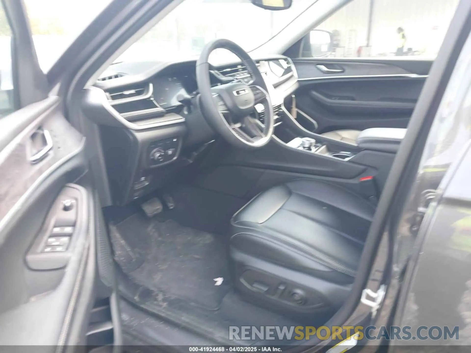 5 Фотография поврежденного автомобиля 1C4RJYB67R8957891 JEEP GRAND CHEROKEE 4XE 2024