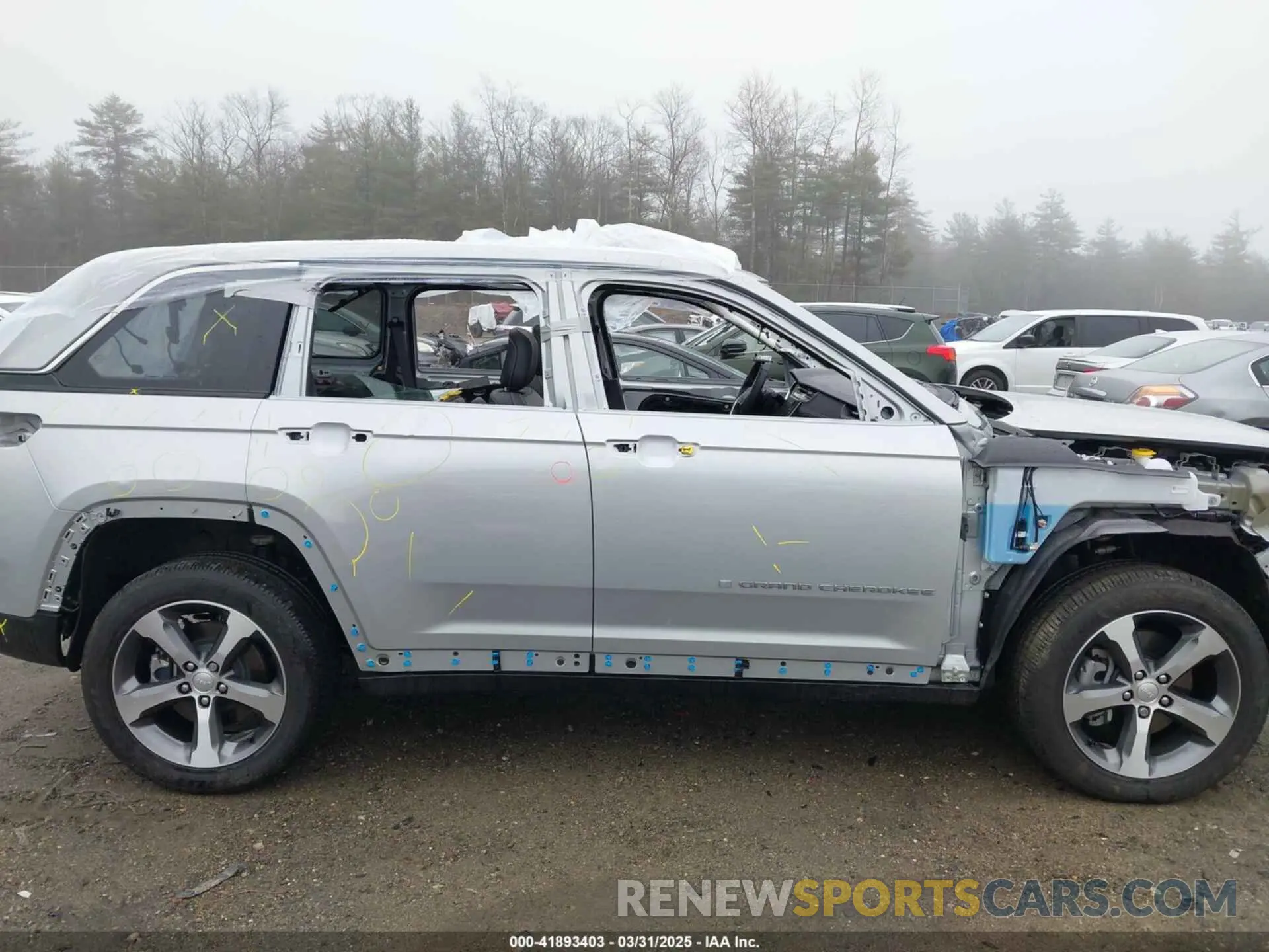14 Photograph of a damaged car 1C4RJYB68RC110262 JEEP GRAND CHEROKEE 4XE 2024