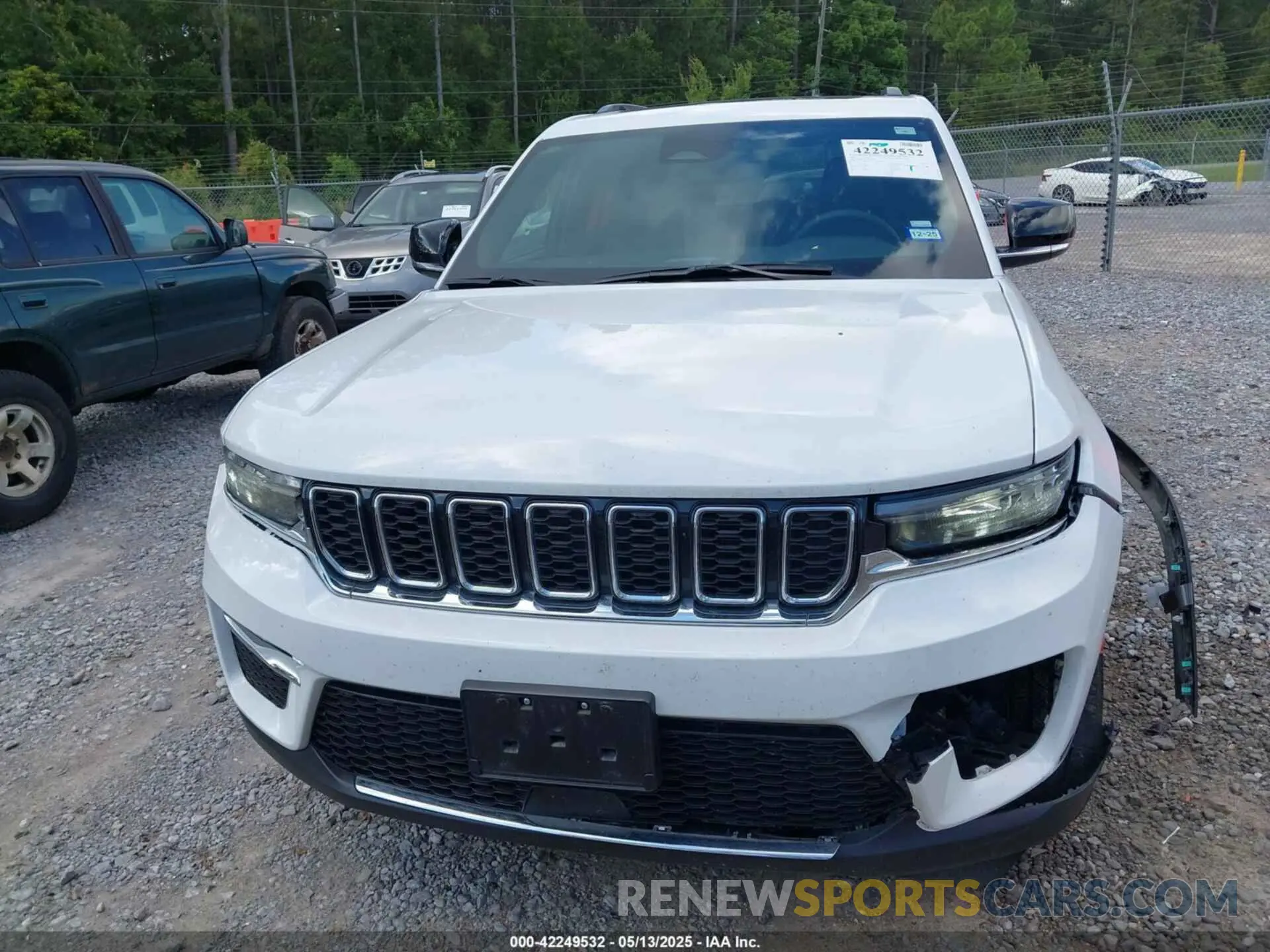 12 Фотография поврежденного автомобиля 1C4RJYB6XRC129539 JEEP GRAND CHEROKEE 4XE 2024