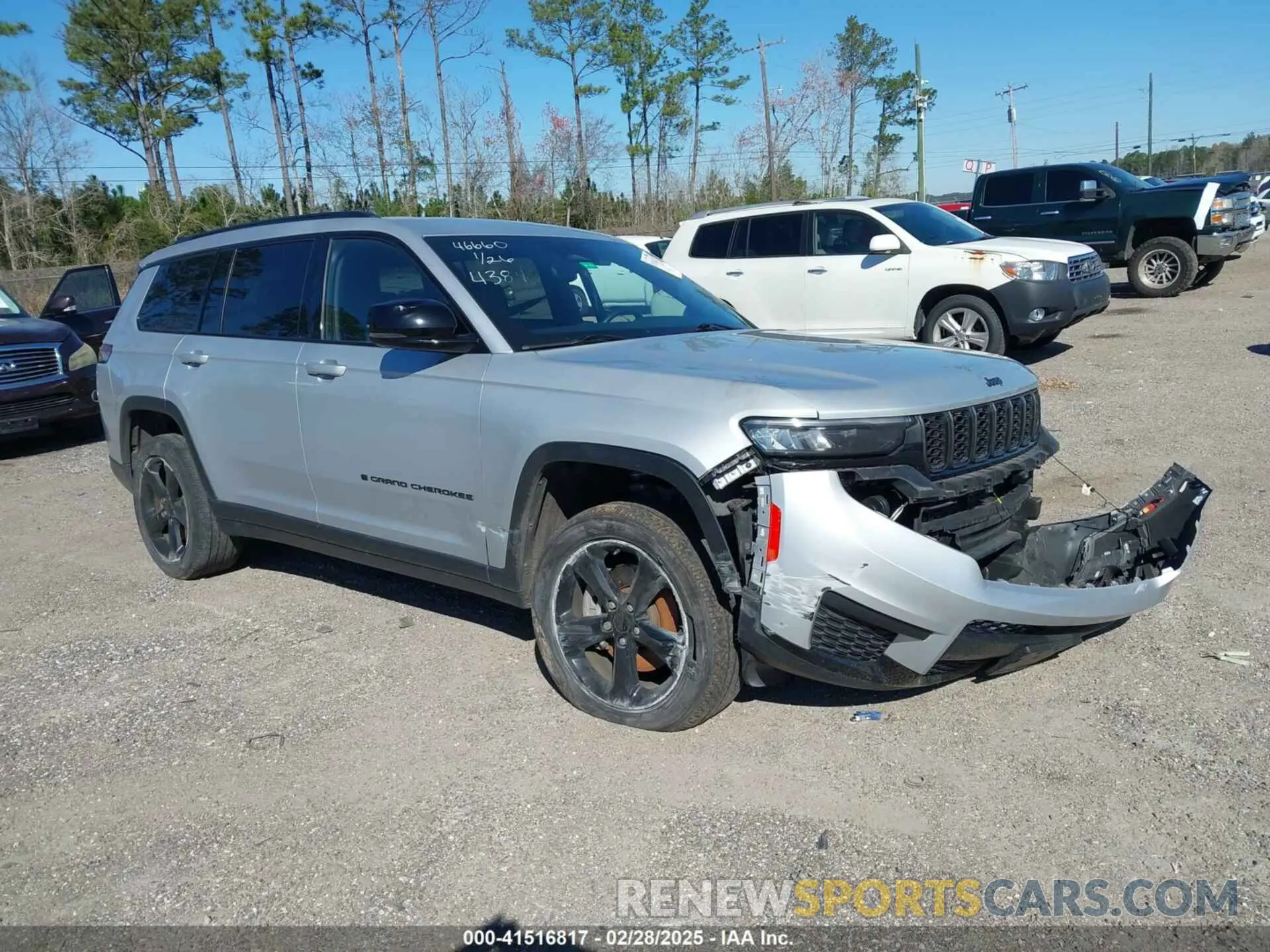 1 Photograph of a damaged car 1C4RJJAG4M8154384 JEEP GRAND CHEROKEE L 2021