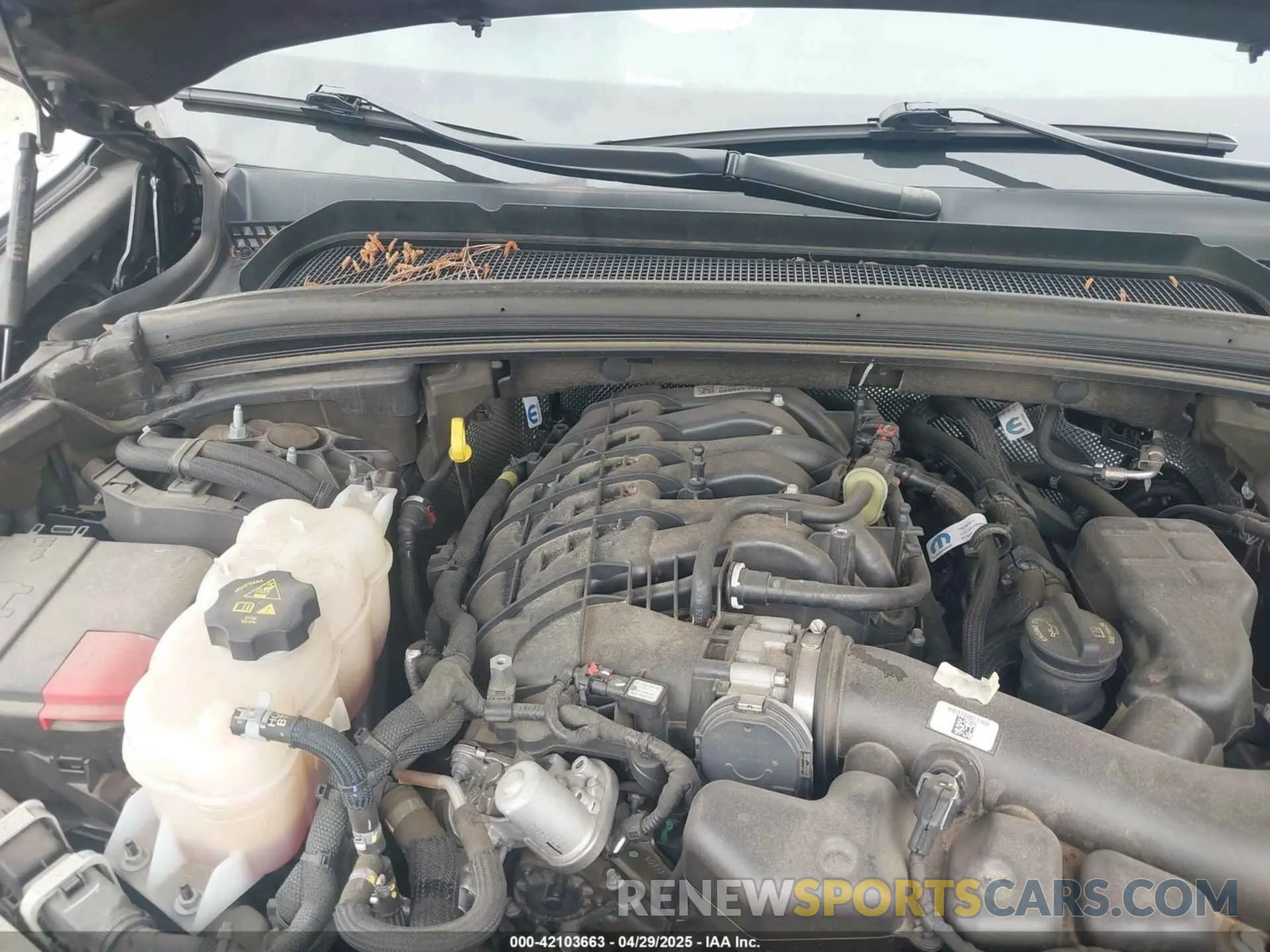 10 Photograph of a damaged car 1C4RJJBG2M8175586 JEEP GRAND CHEROKEE L 2021