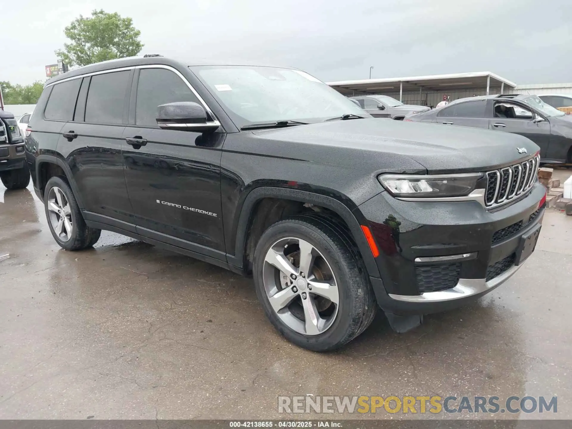 1 Photograph of a damaged car 1C4RJJBG5M8154148 JEEP GRAND CHEROKEE L 2021