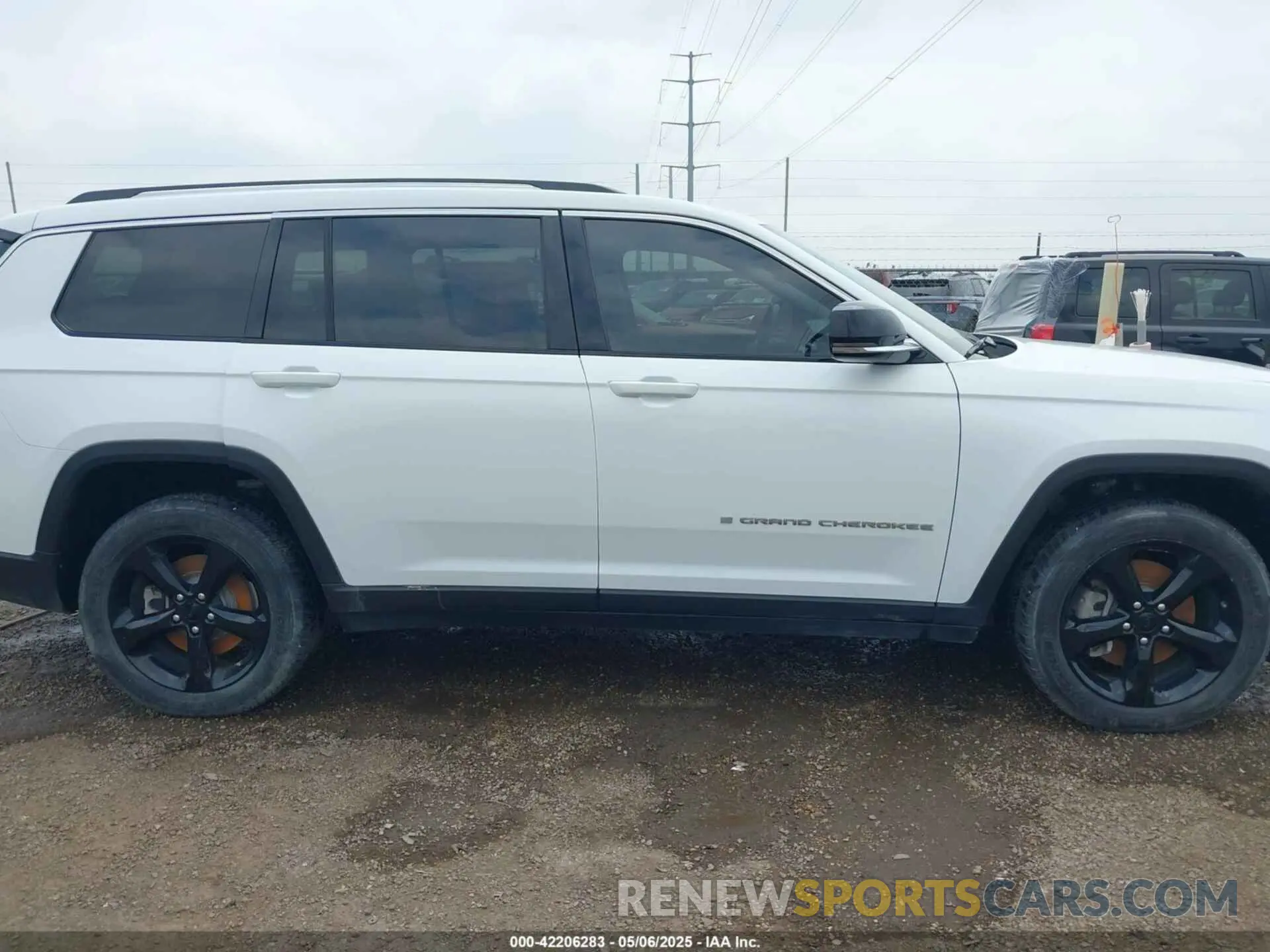12 Фотография поврежденного автомобиля 1C4RJJBG5M8175260 JEEP GRAND CHEROKEE L 2021
