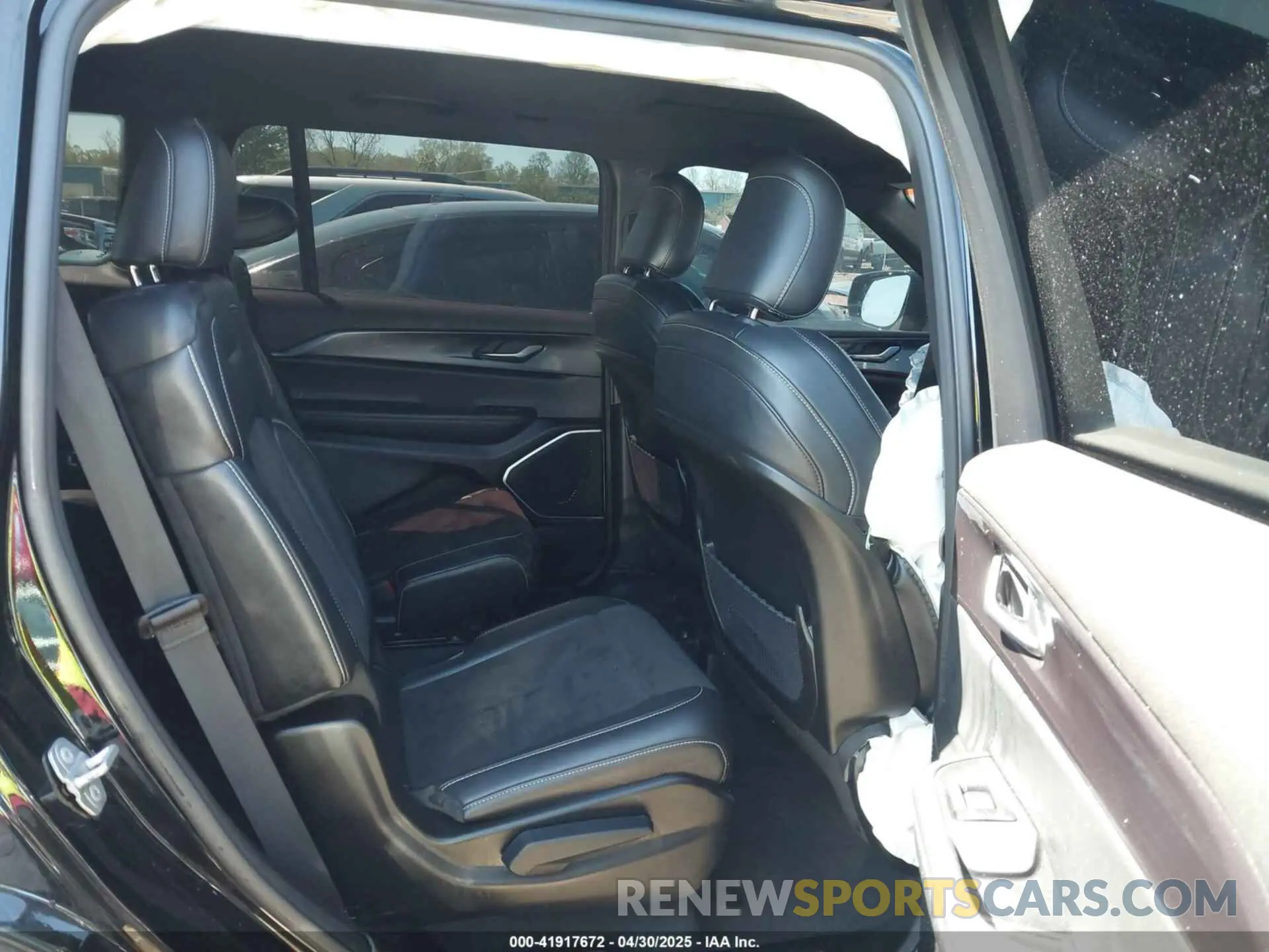 8 Фотография поврежденного автомобиля 1C4RJKAG2M8139095 JEEP GRAND CHEROKEE L 2021